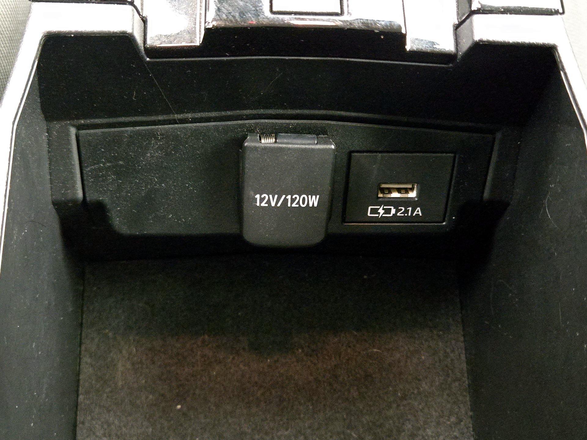 Thumbnail: 2020 Toyota Corolla - 18