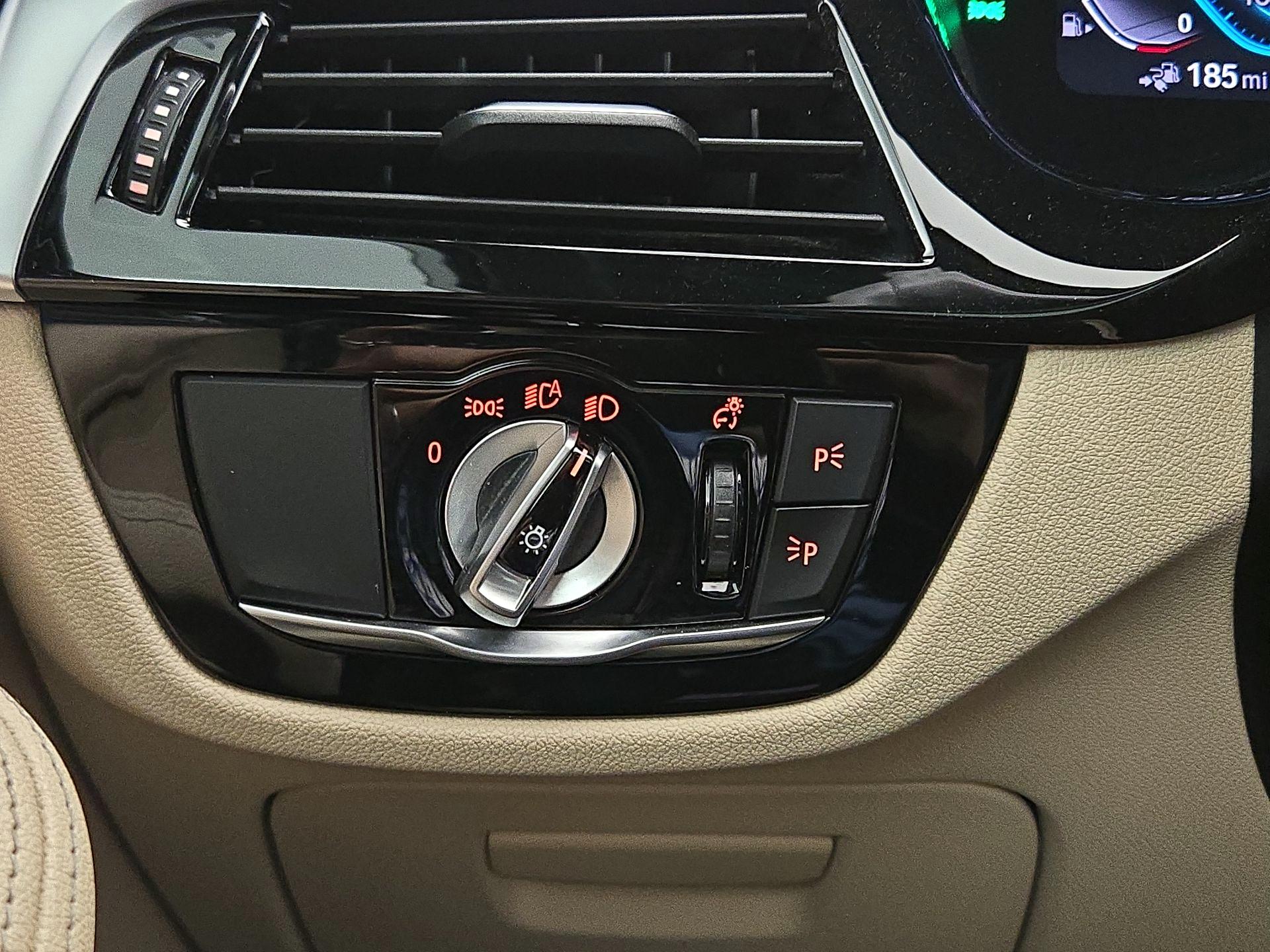 Thumbnail: 2021 BMW 5 Series - 13