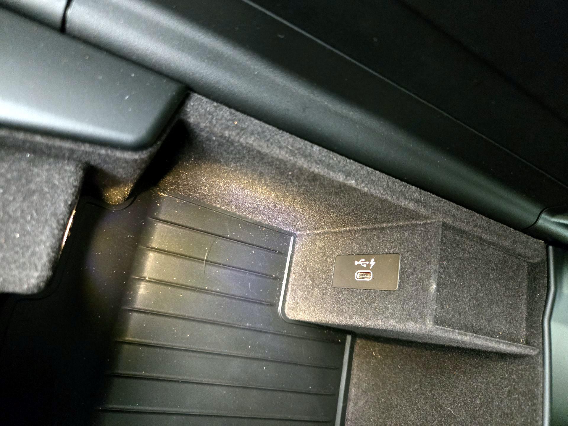 Thumbnail: 2021 BMW 5 Series - 19