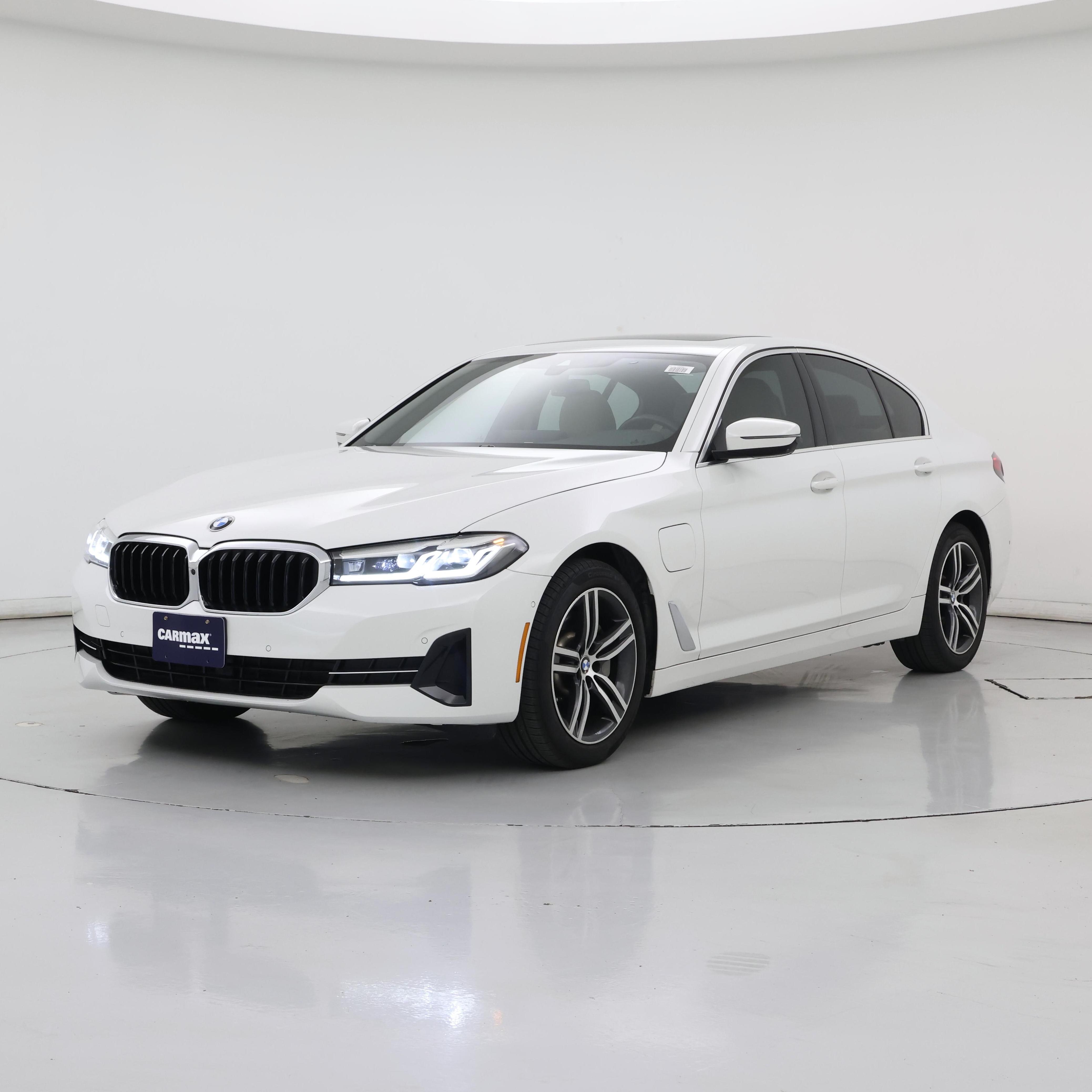 Thumbnail: 2021 BMW 5 Series - 4