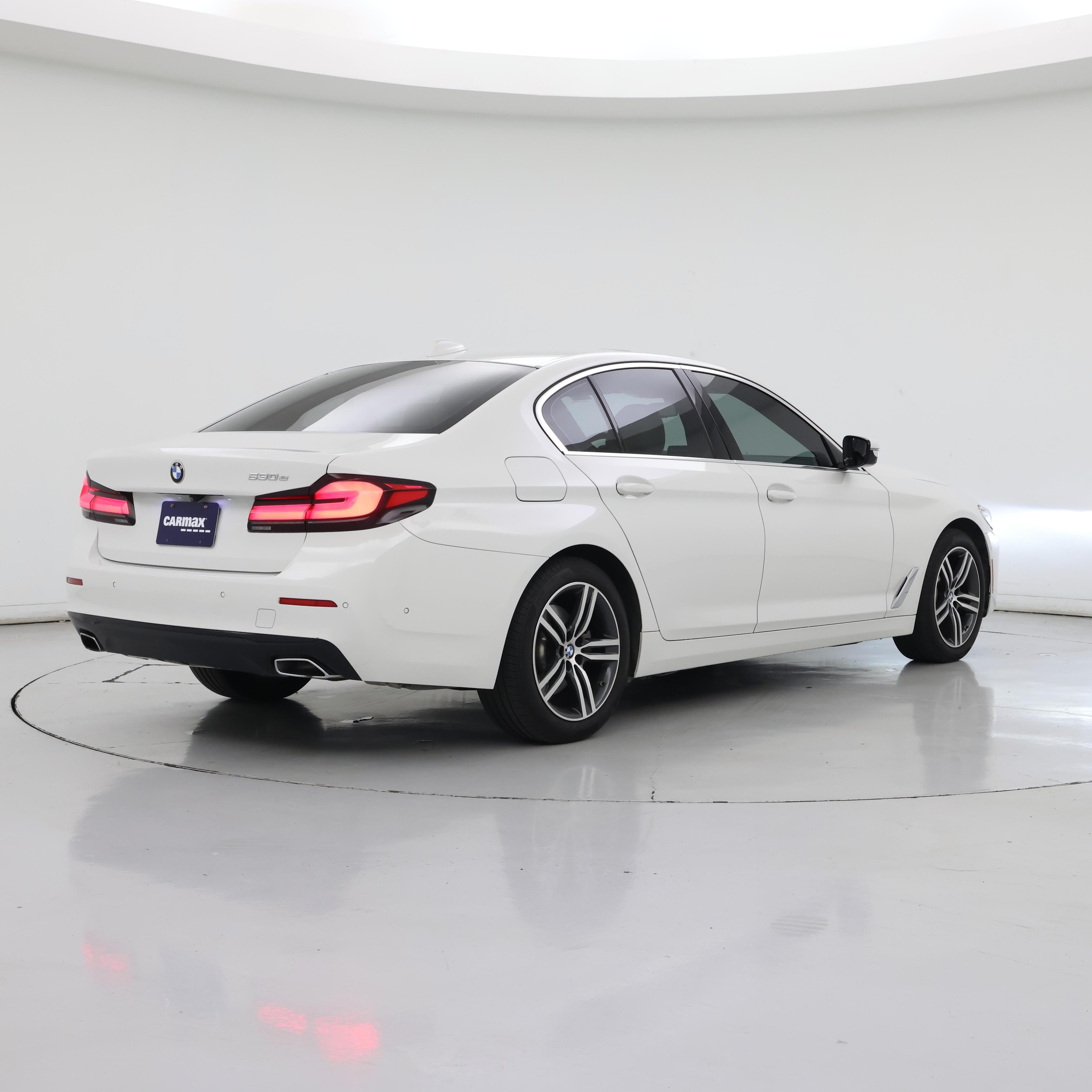 Thumbnail: 2021 BMW 5 Series - 8