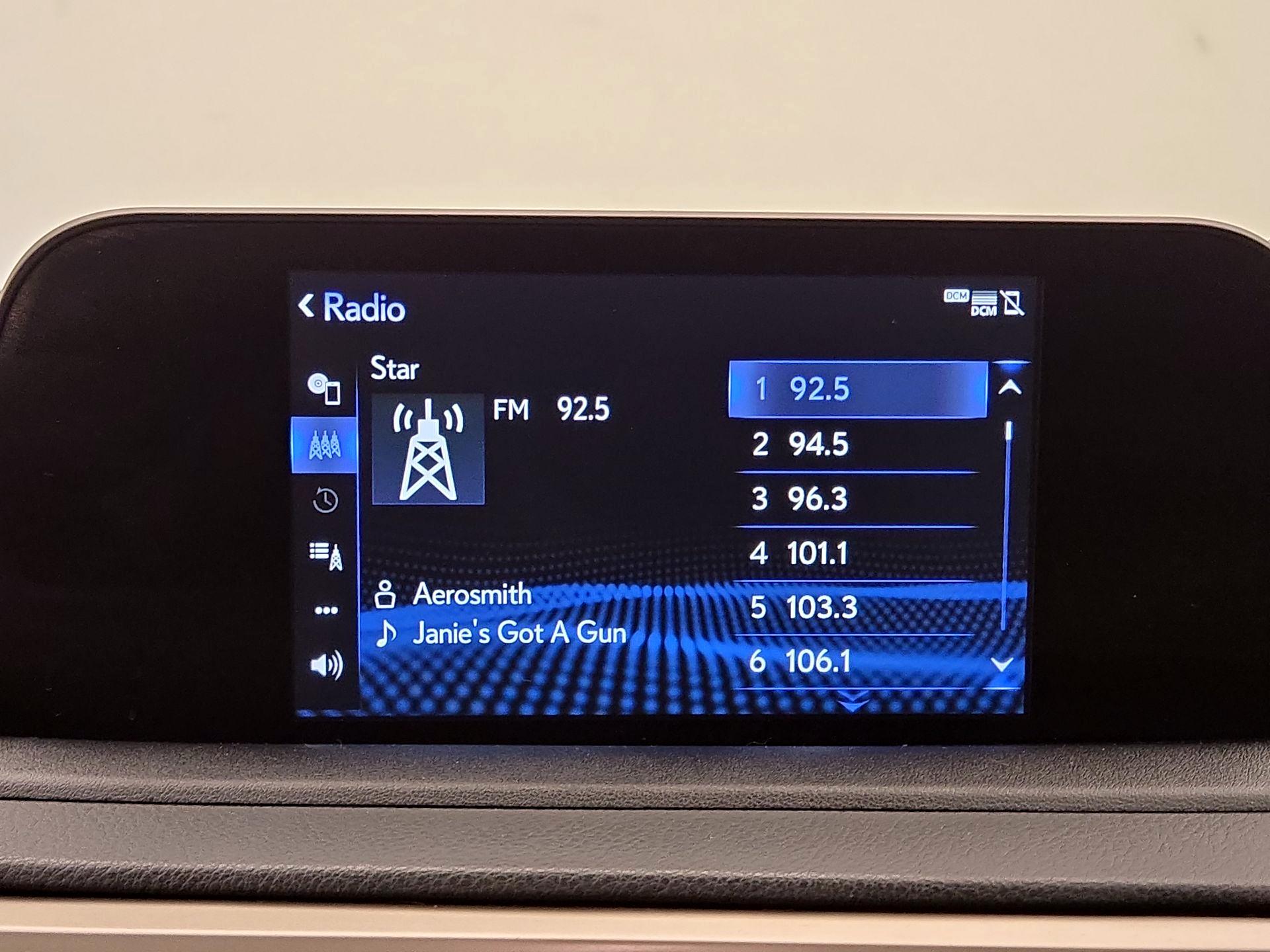 Thumbnail: 2020 Lexus RX - 15