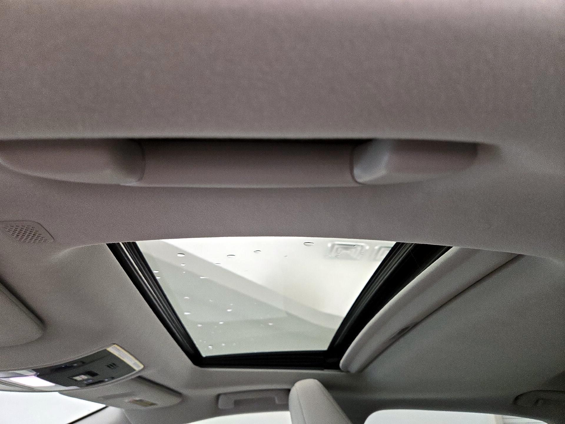 Thumbnail: 2020 Lexus RX - 19