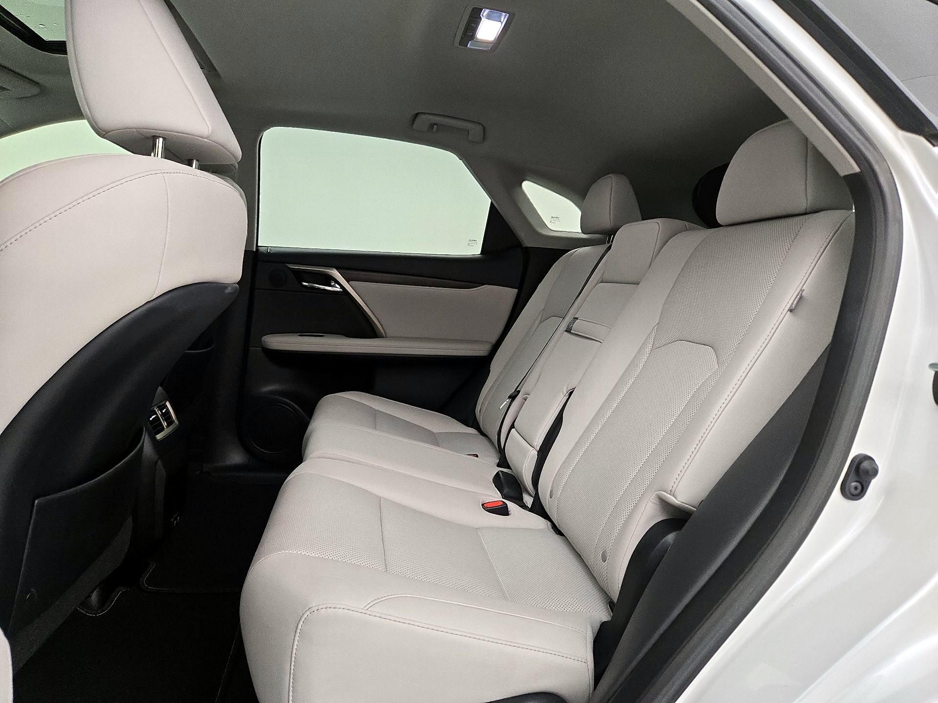 Thumbnail: 2020 Lexus RX - 20