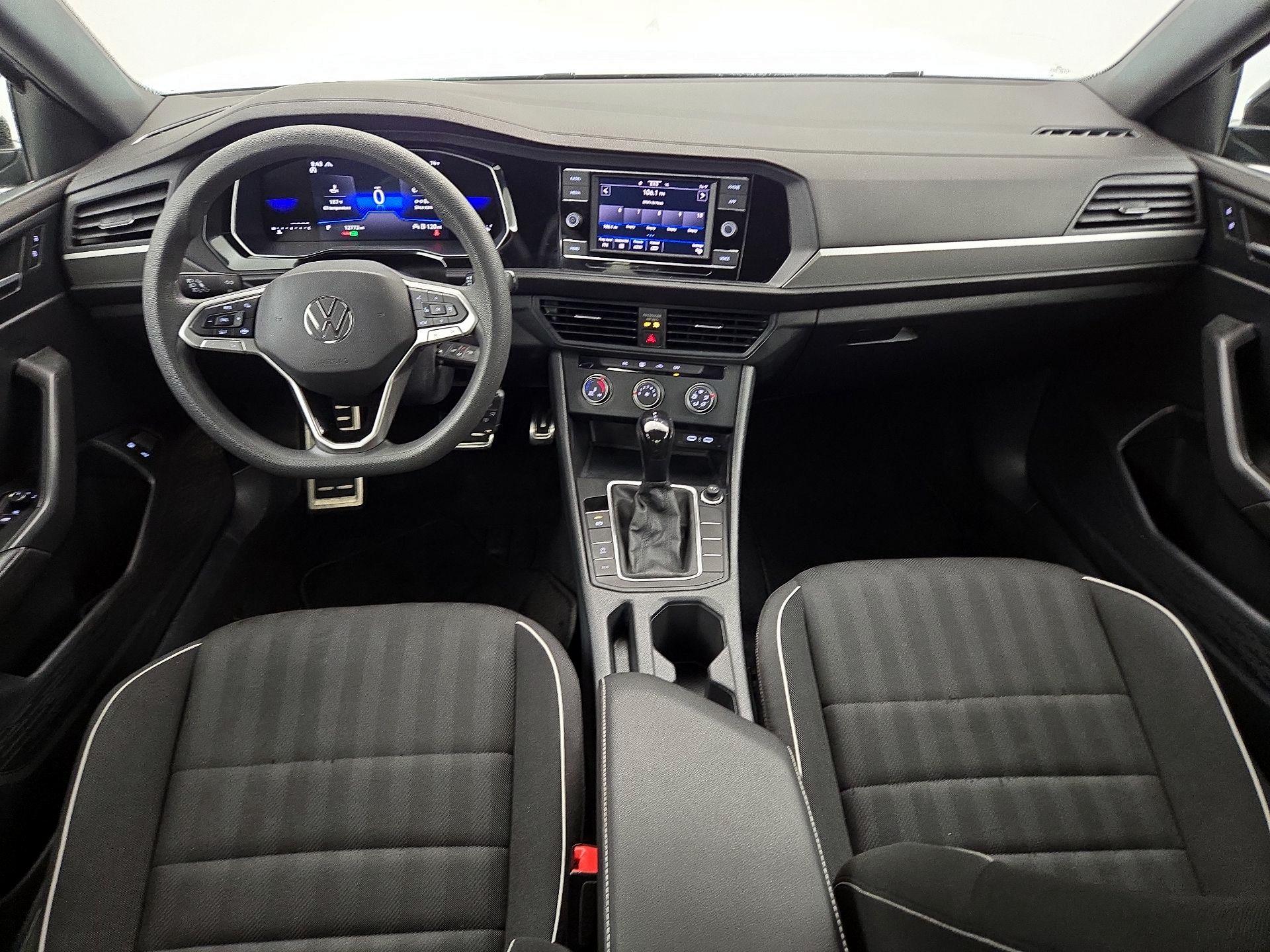 Thumbnail: 2023 Volkswagen Jetta - 9