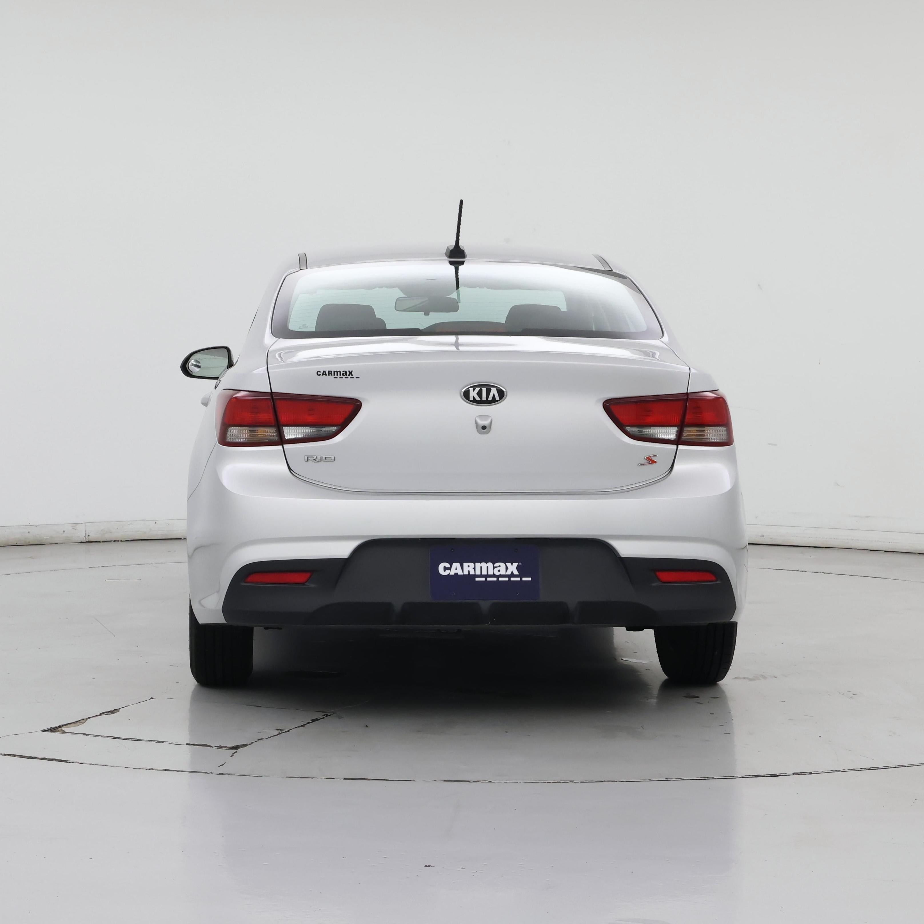 Thumbnail: 2019 Kia Rio - 6