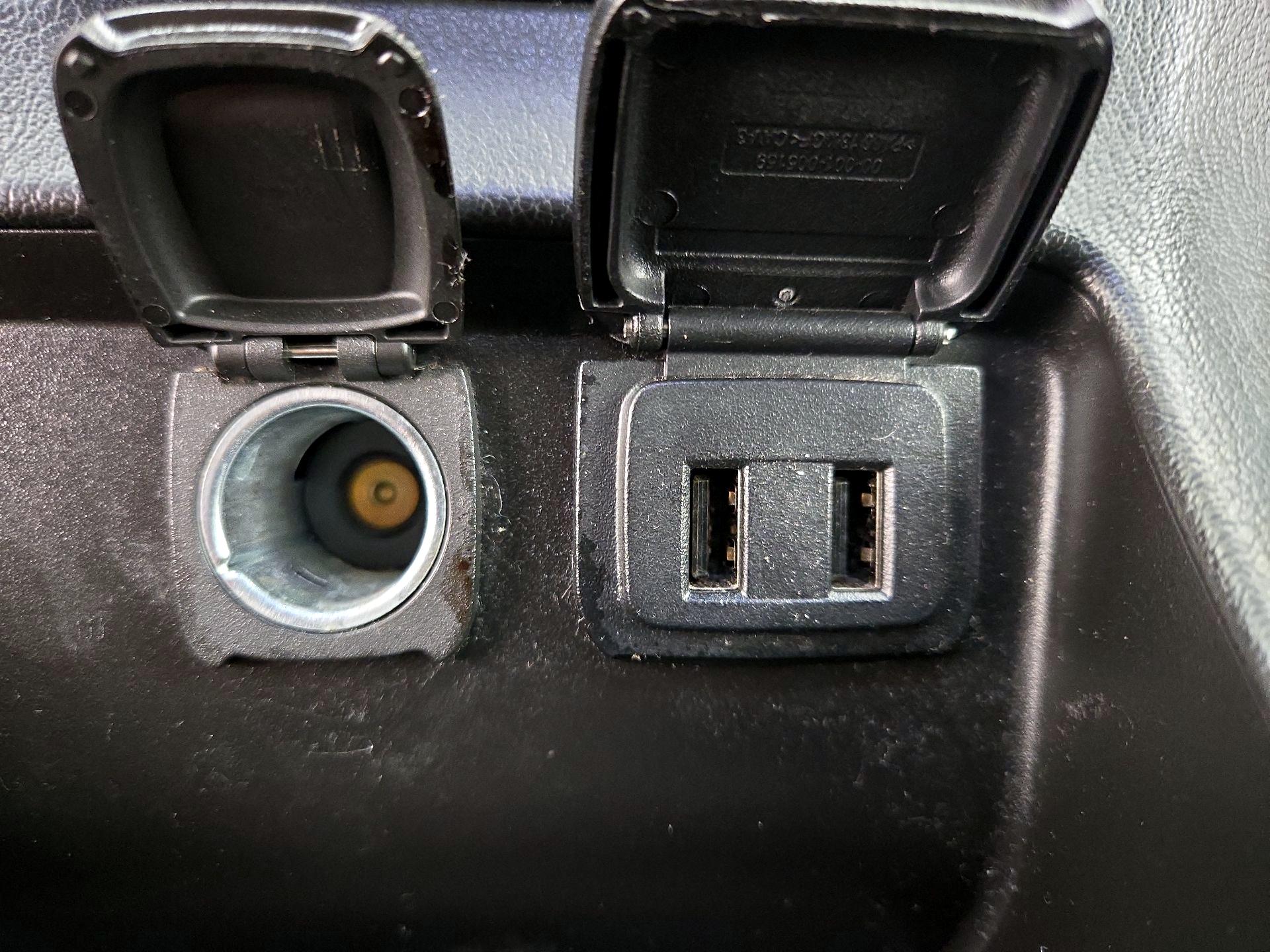 Thumbnail: 2019 Chevrolet Tahoe - 18