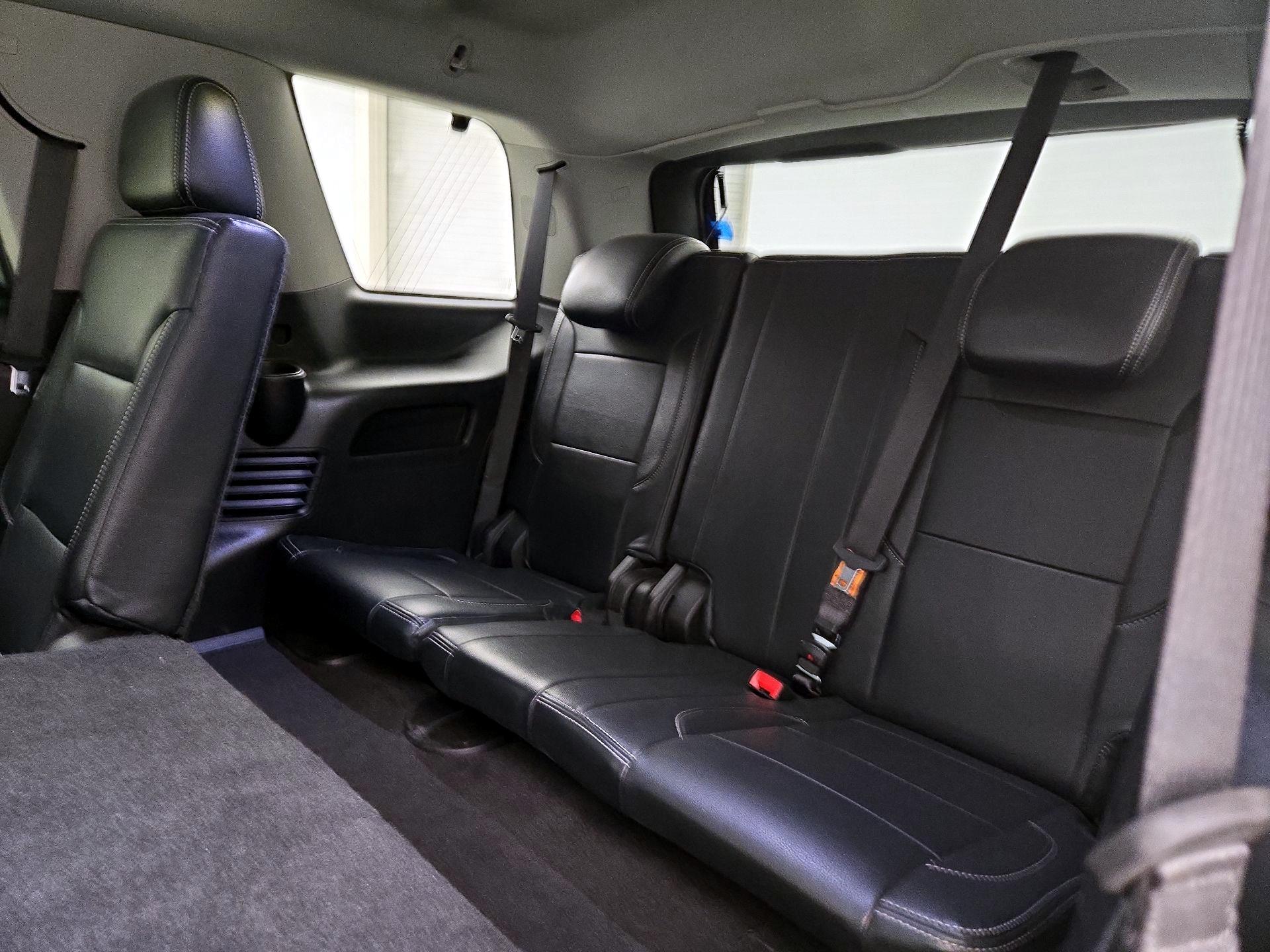 Thumbnail: 2019 Chevrolet Tahoe - 20