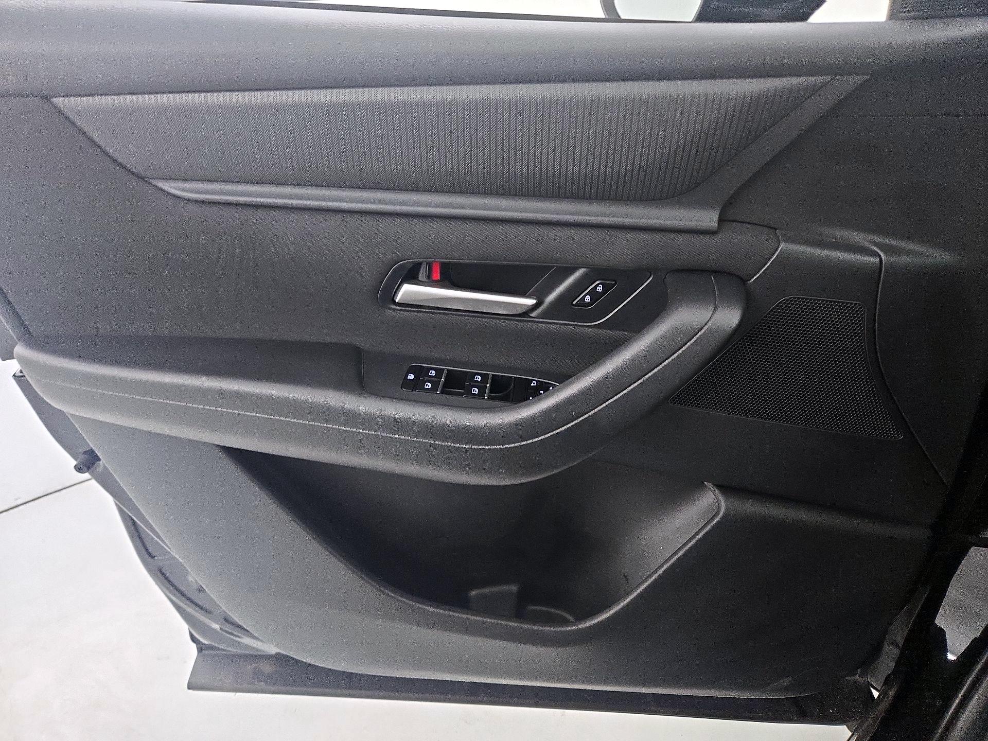 Thumbnail: 2024 Mazda CX-90 - 12