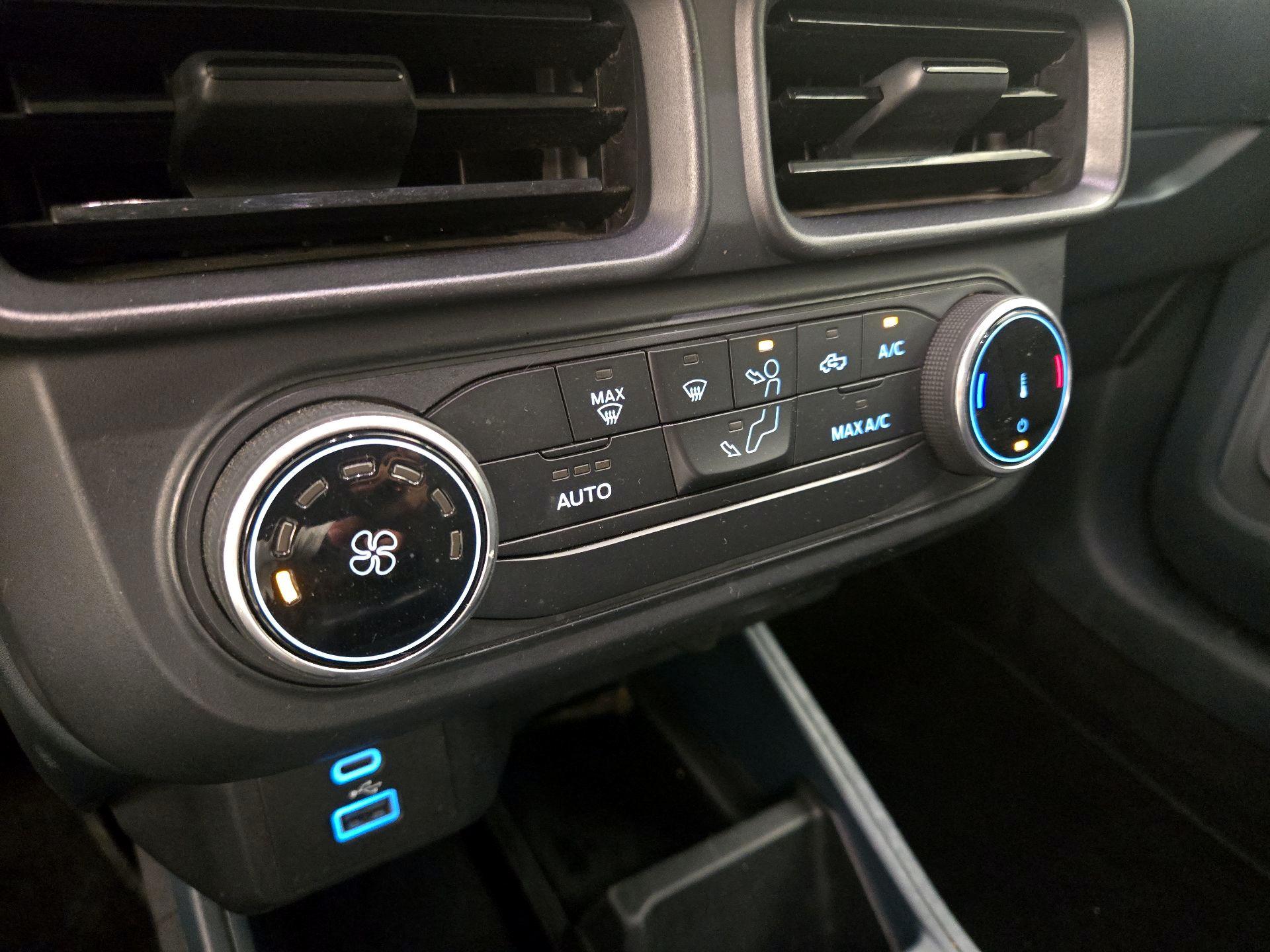 Thumbnail: 2022 Ford Maverick - 16