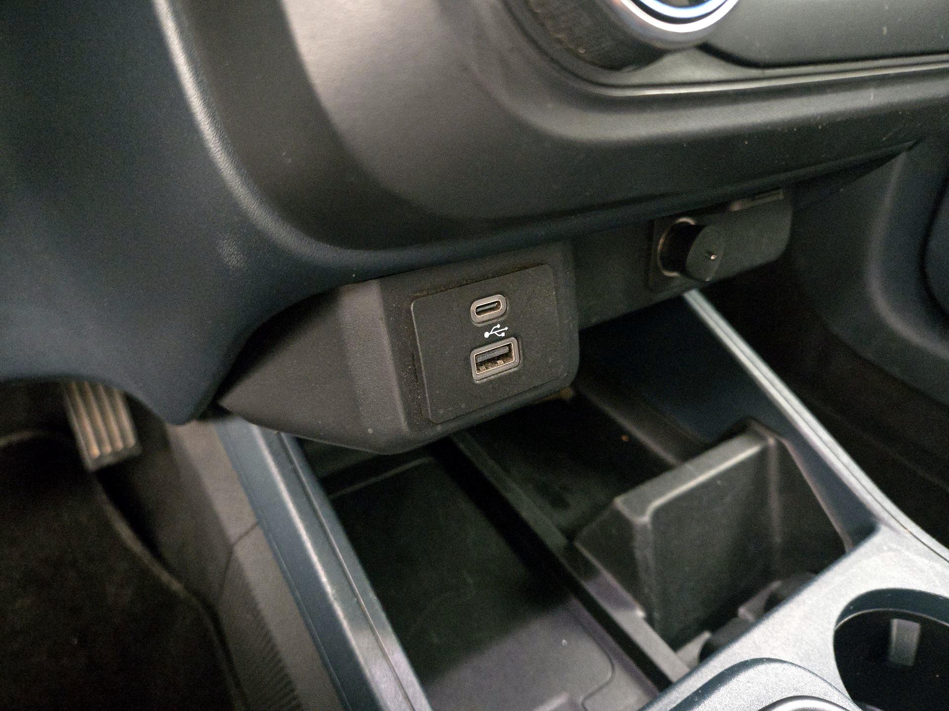 Thumbnail: 2022 Ford Maverick - 18