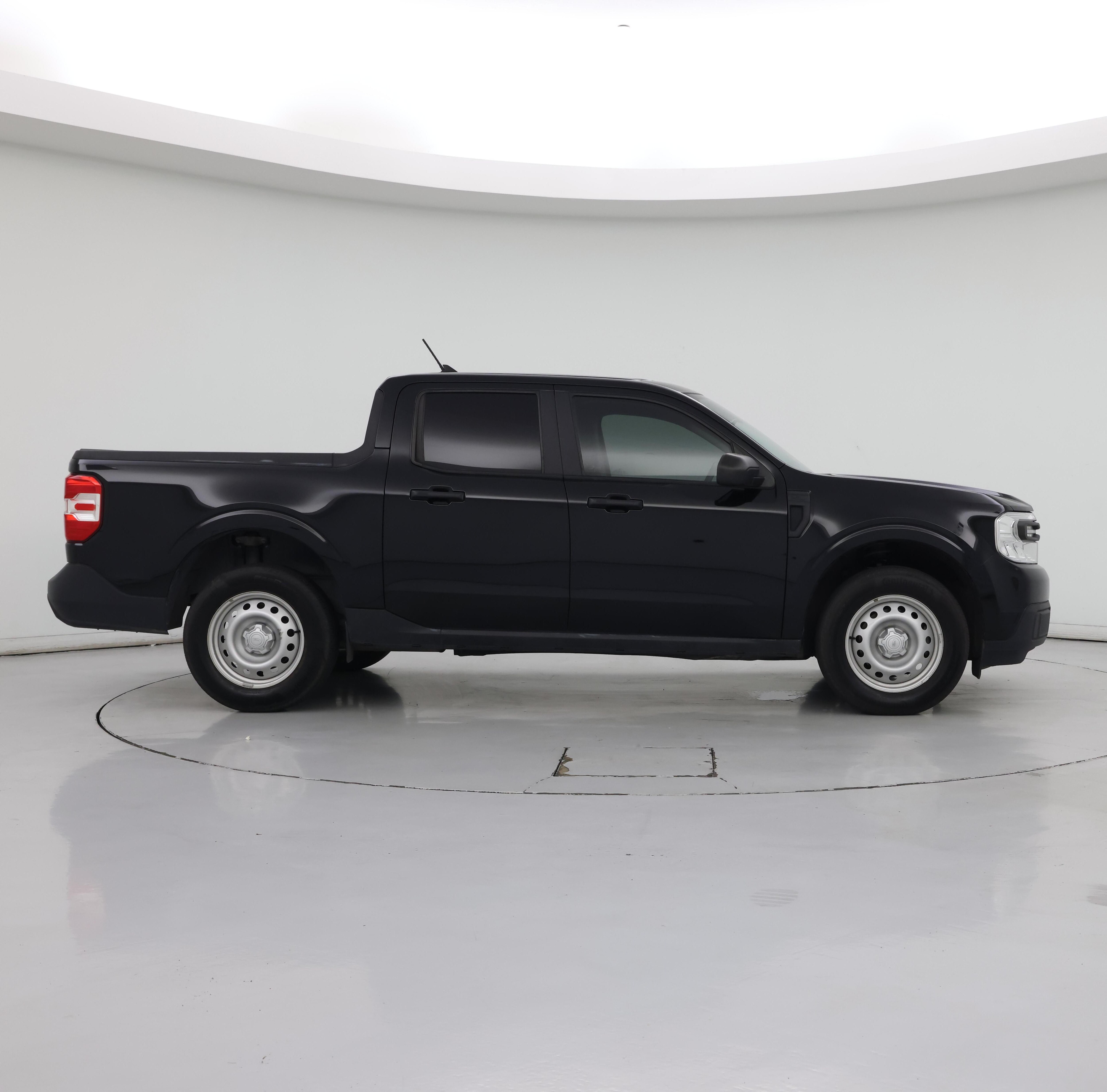 Thumbnail: 2022 Ford Maverick - 7