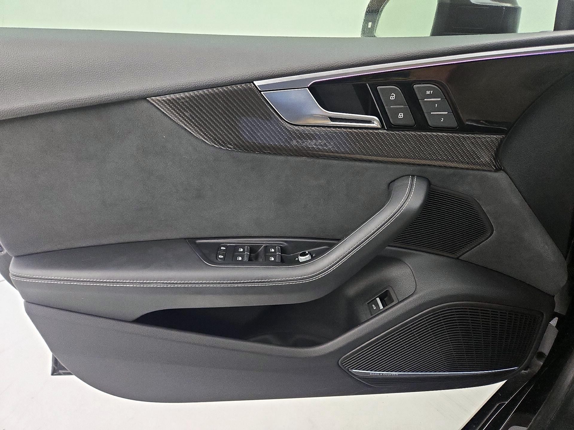 Thumbnail: 2023 Audi RS 5 - 12