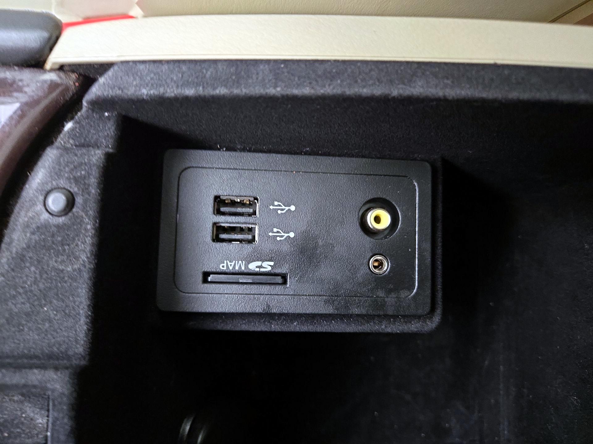 Thumbnail: 2018 INFINITI Q50 - 19