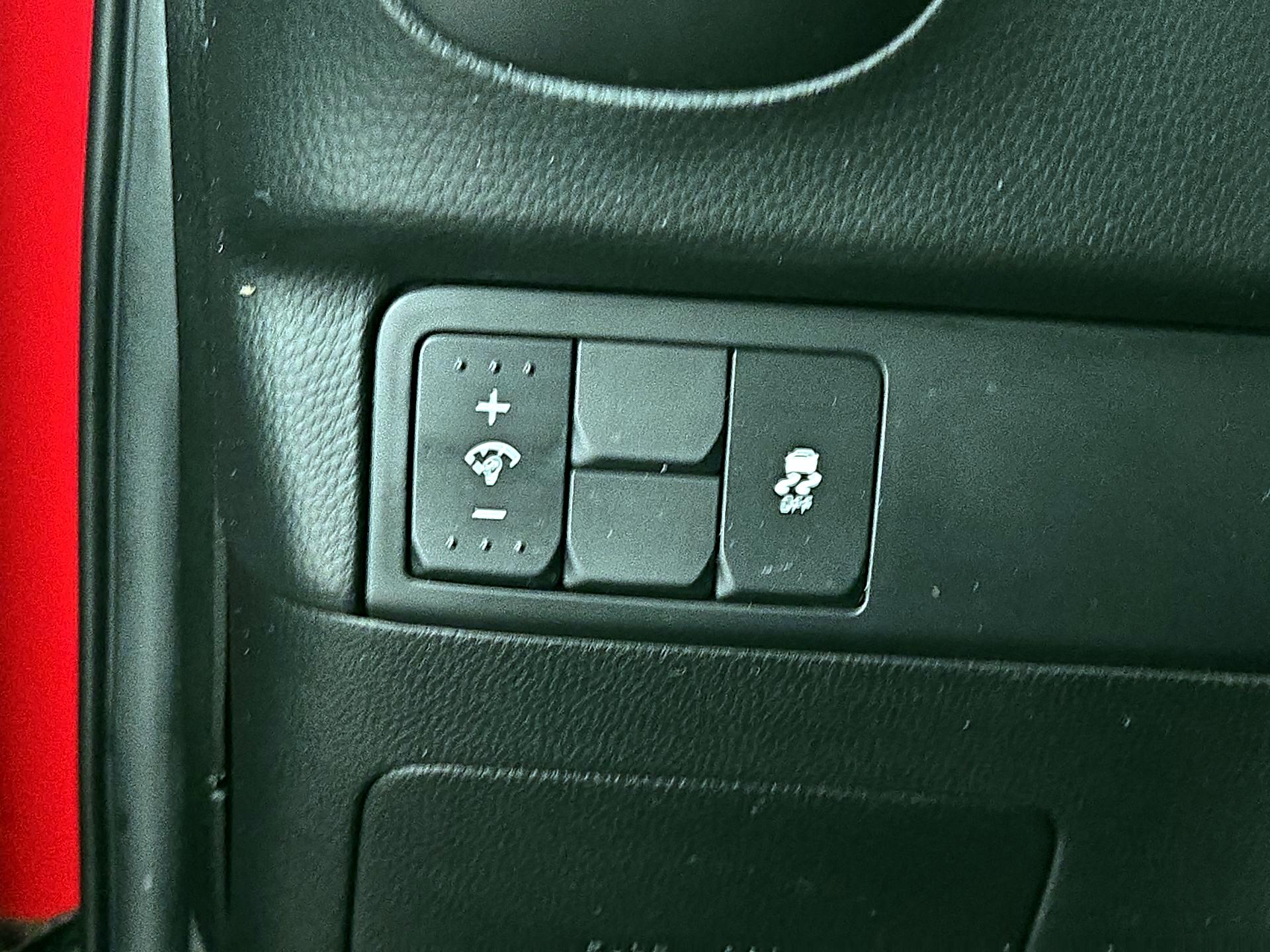 Thumbnail: 2018 Kia Soul - 13