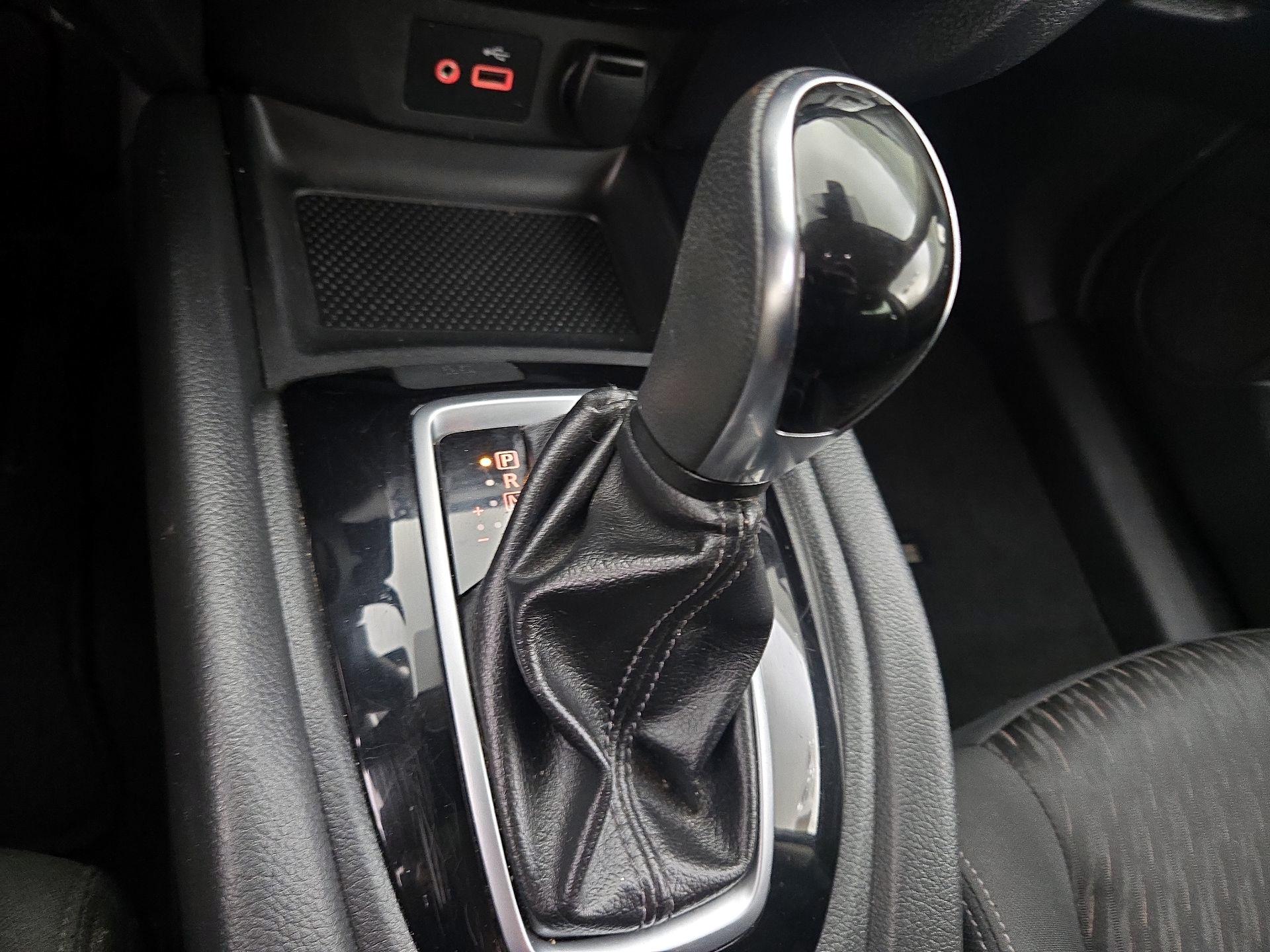 Thumbnail: 2019 Nissan Rogue - 17