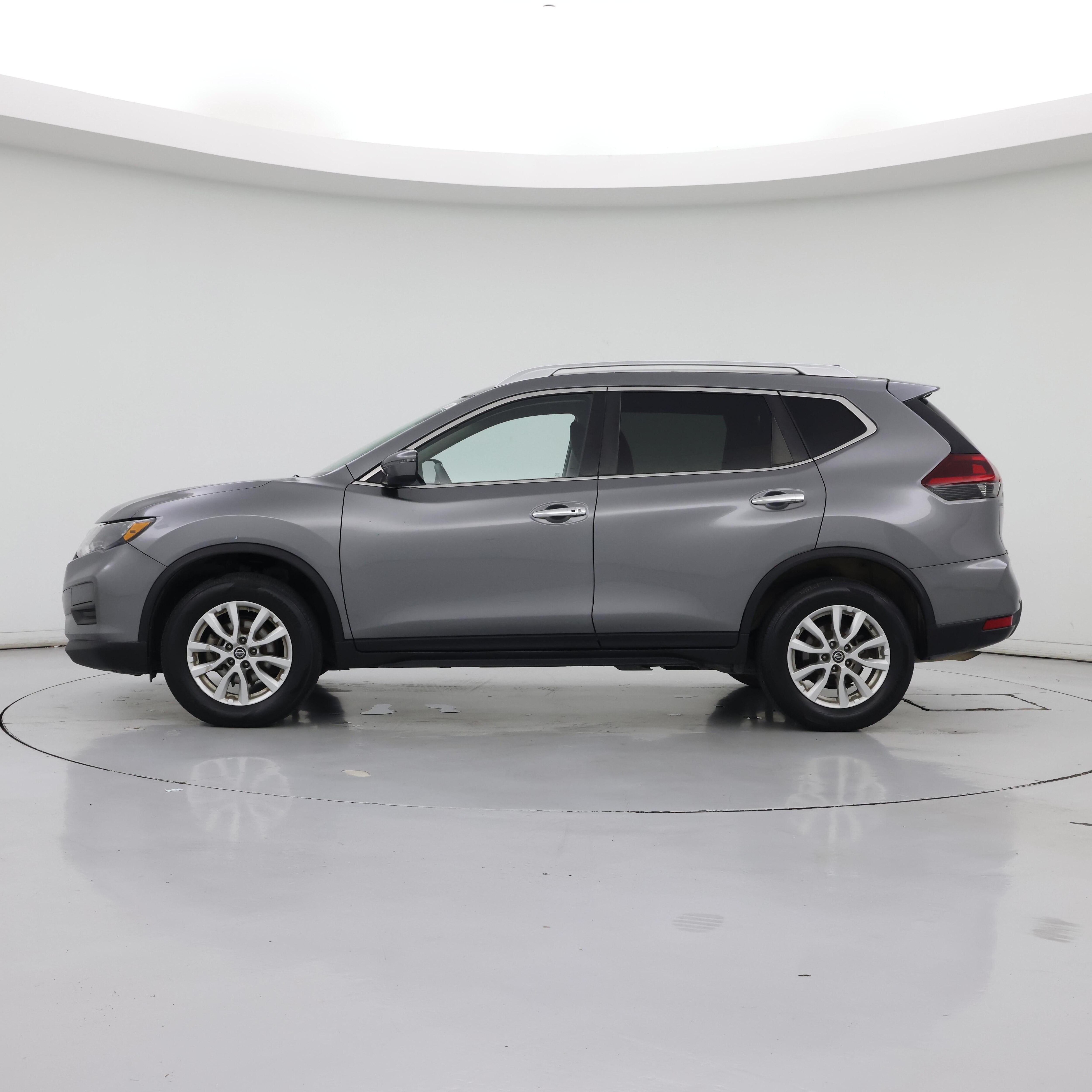 Thumbnail: 2019 Nissan Rogue - 3