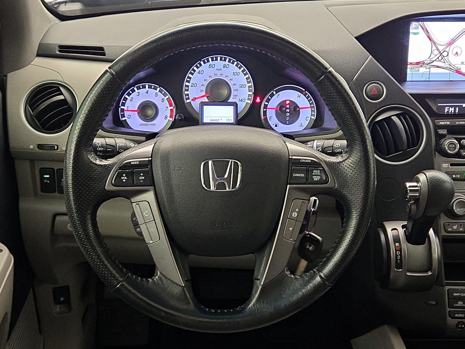 Thumbnail: 2015 Honda Pilot - 10