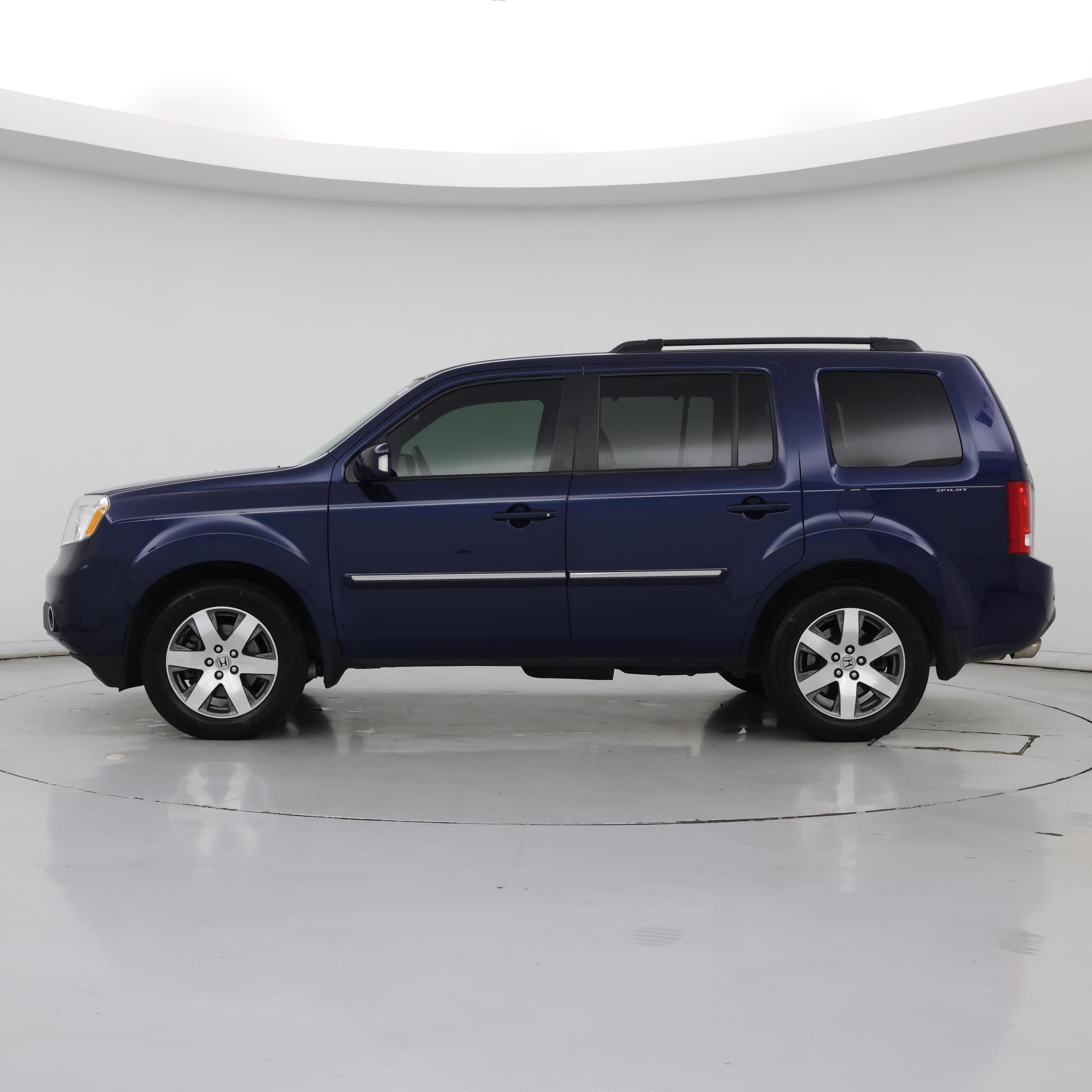 Thumbnail: 2015 Honda Pilot - 3