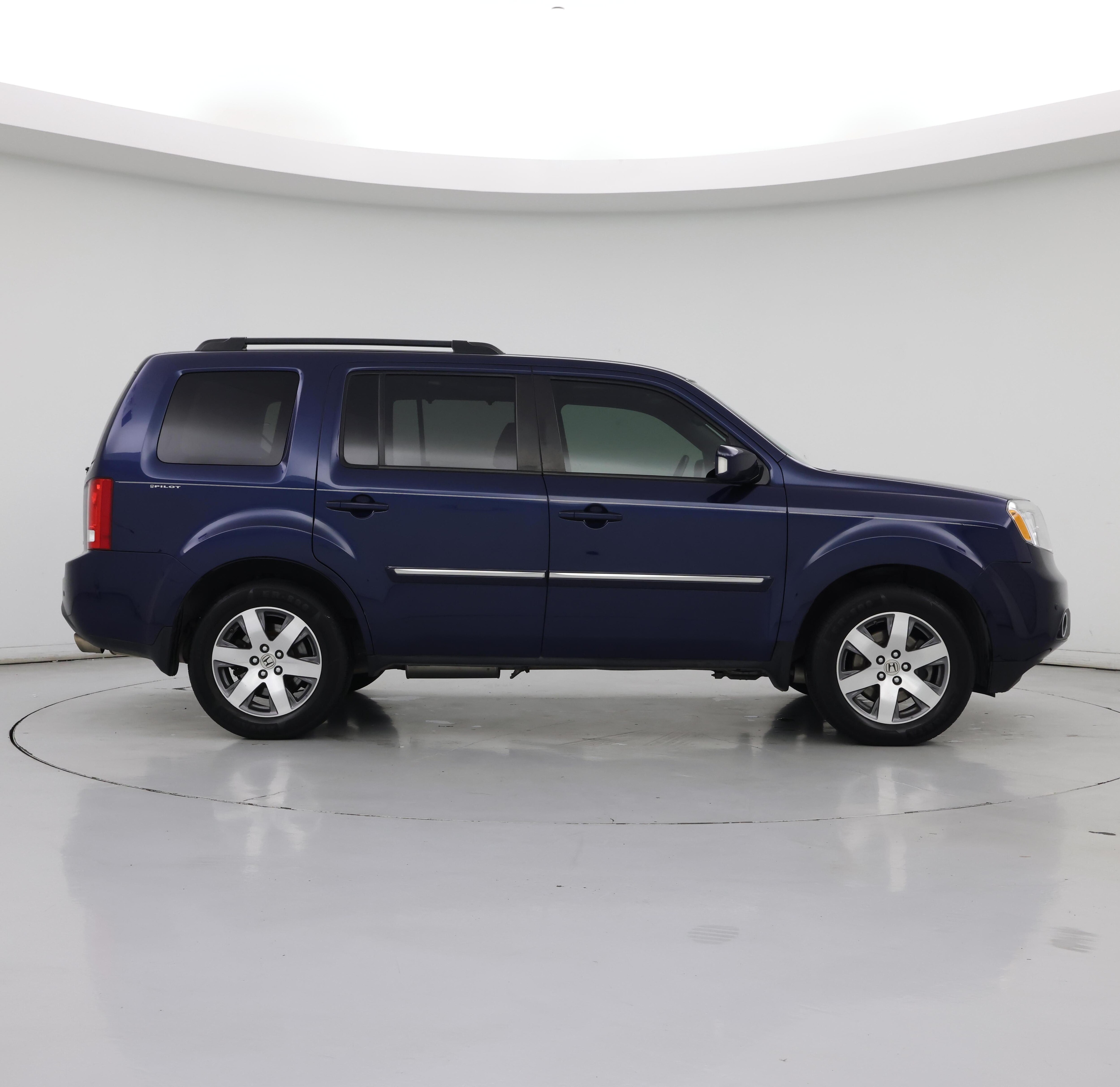 Thumbnail: 2015 Honda Pilot - 7