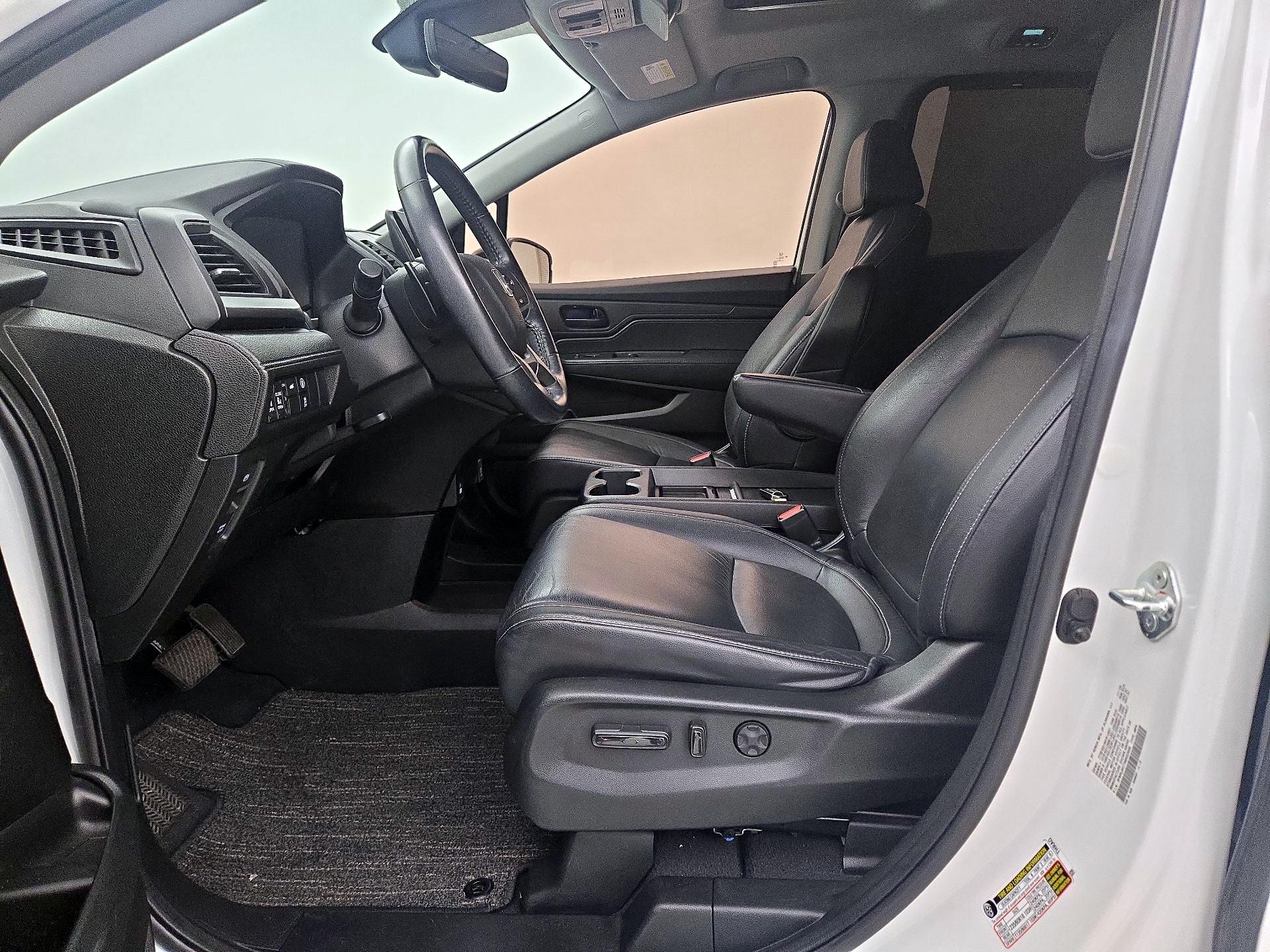 Thumbnail: 2021 Honda Odyssey - 11