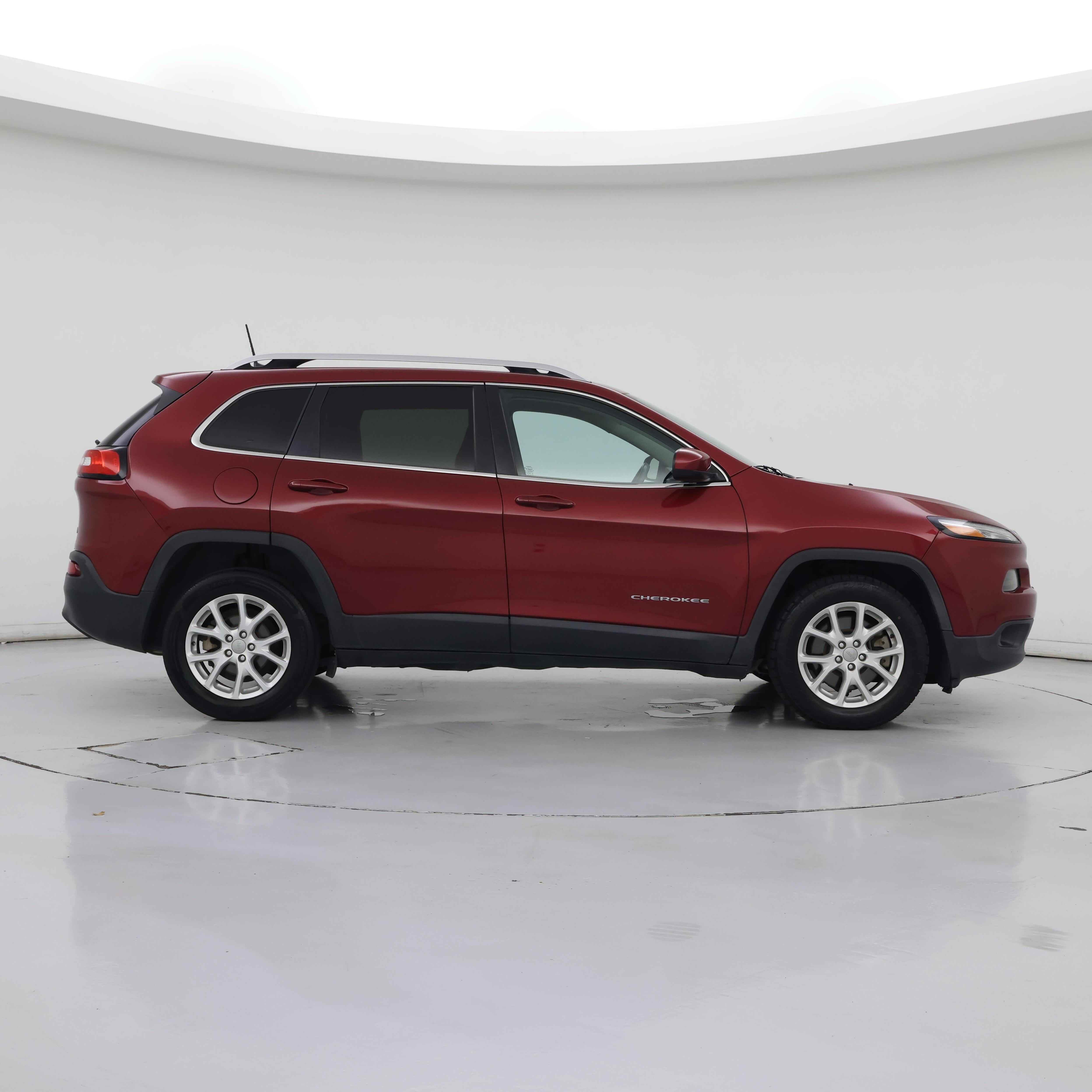 Thumbnail: 2017 Jeep Cherokee - 7