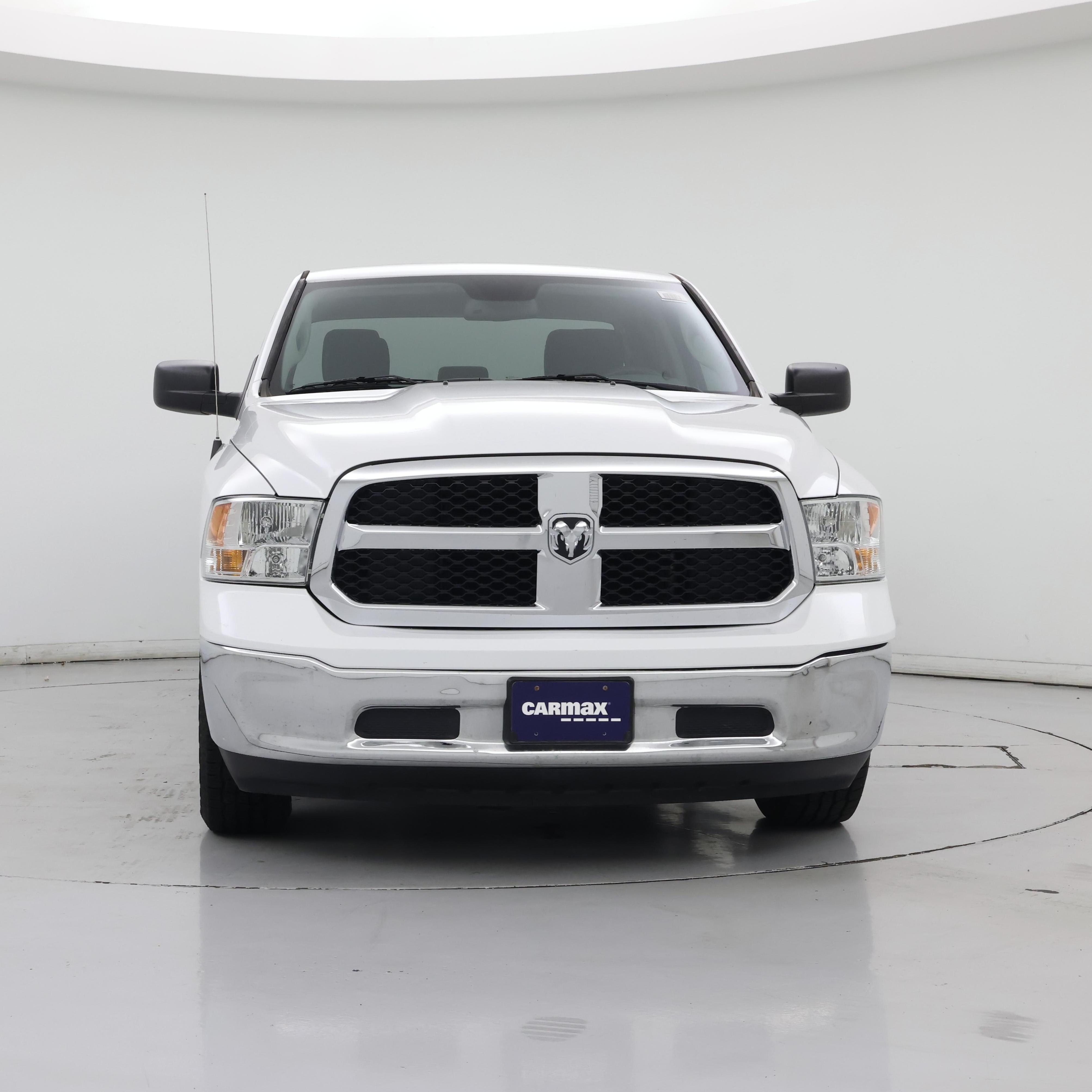 Thumbnail: 2019 RAM 1500 Classic - 5