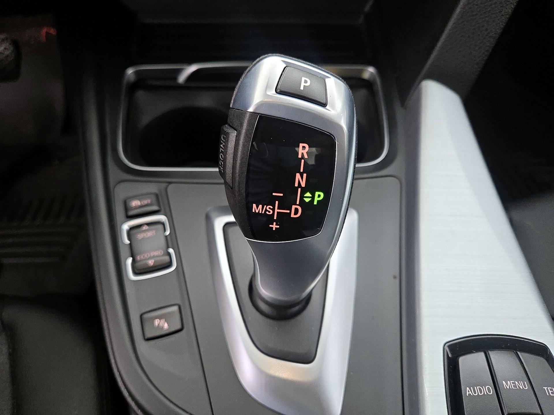 Thumbnail: 2017 BMW 3 Series - 17