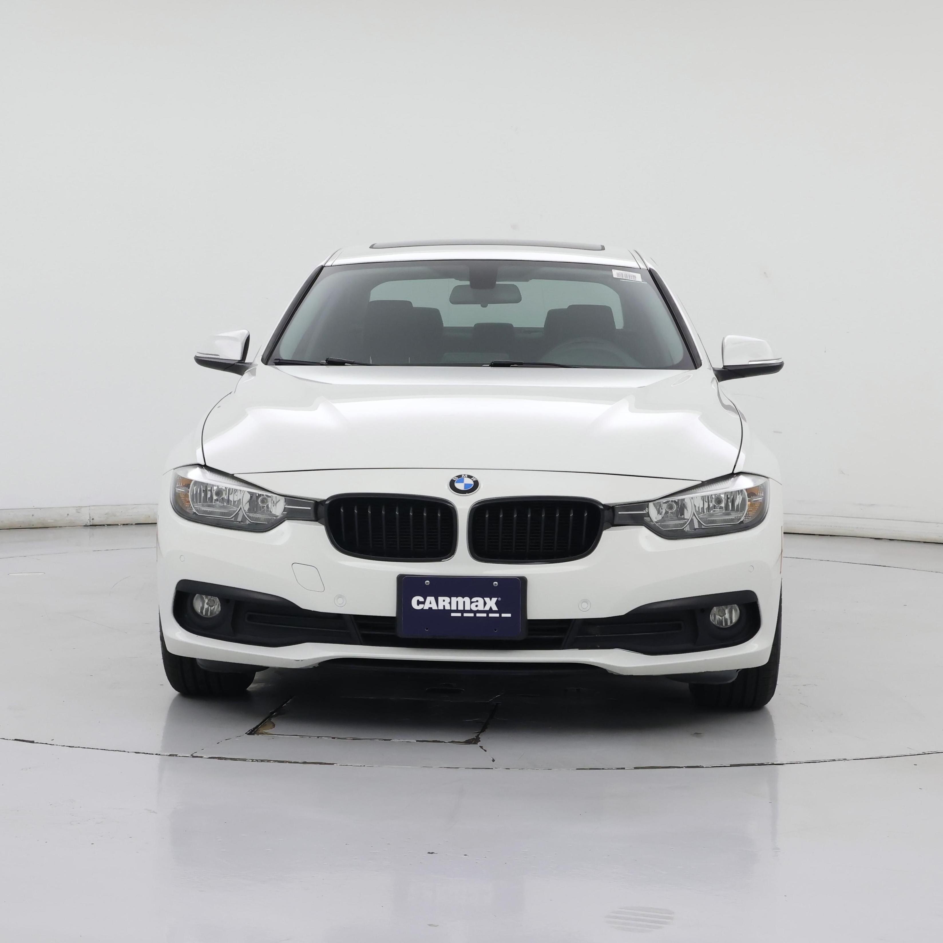 Thumbnail: 2017 BMW 3 Series - 5