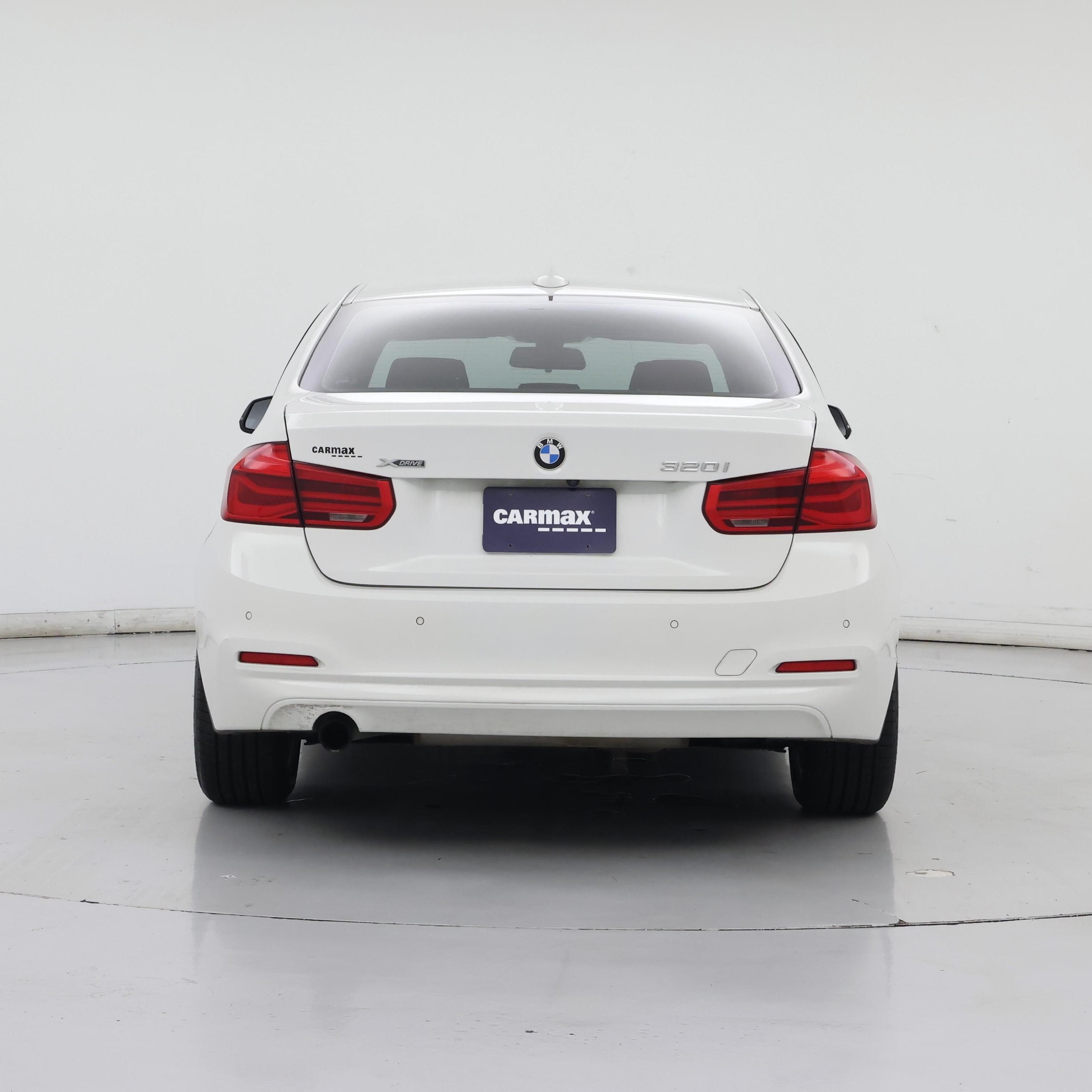 Thumbnail: 2017 BMW 3 Series - 6