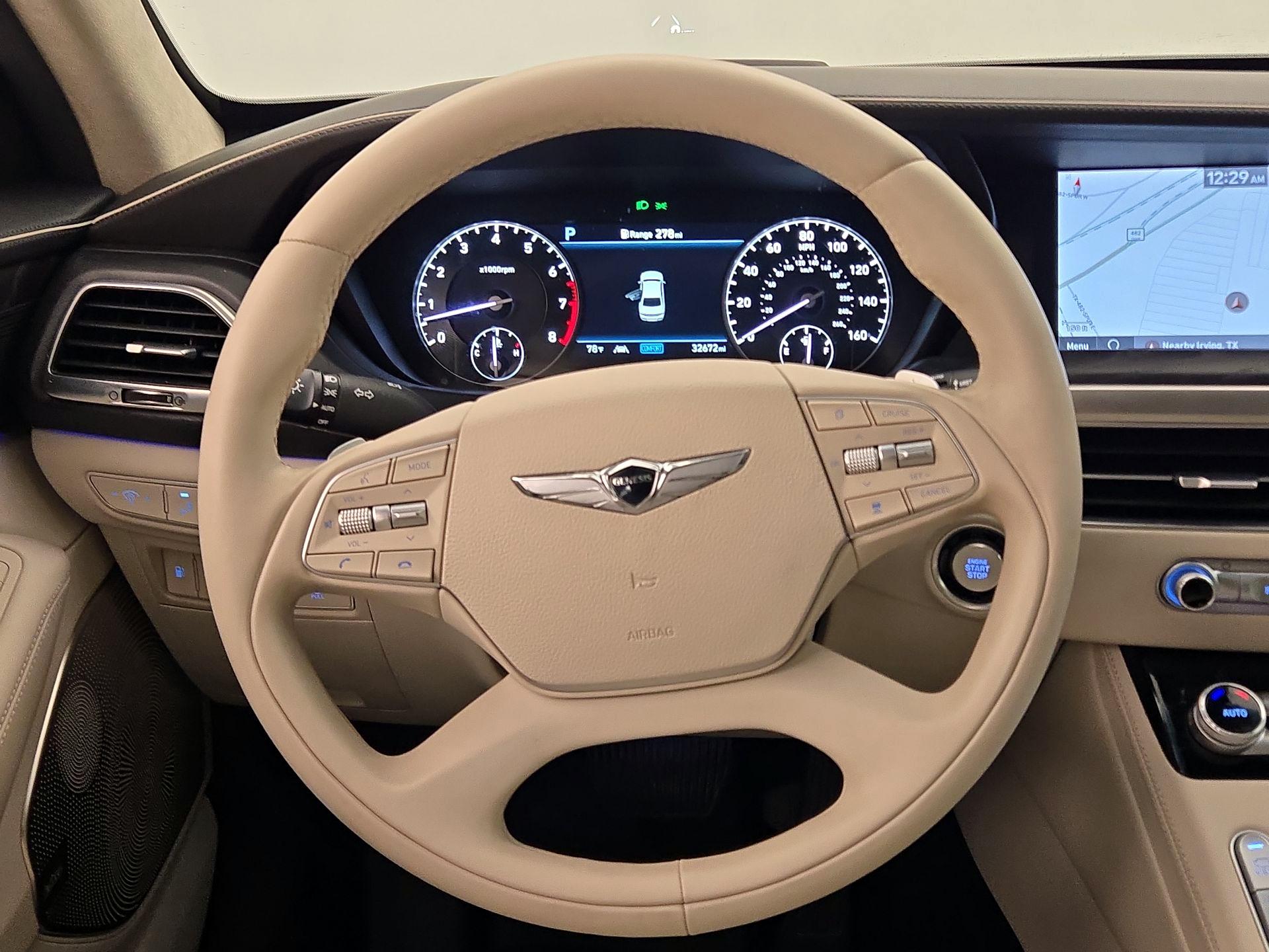 Thumbnail: 2022 Genesis G90 - 10