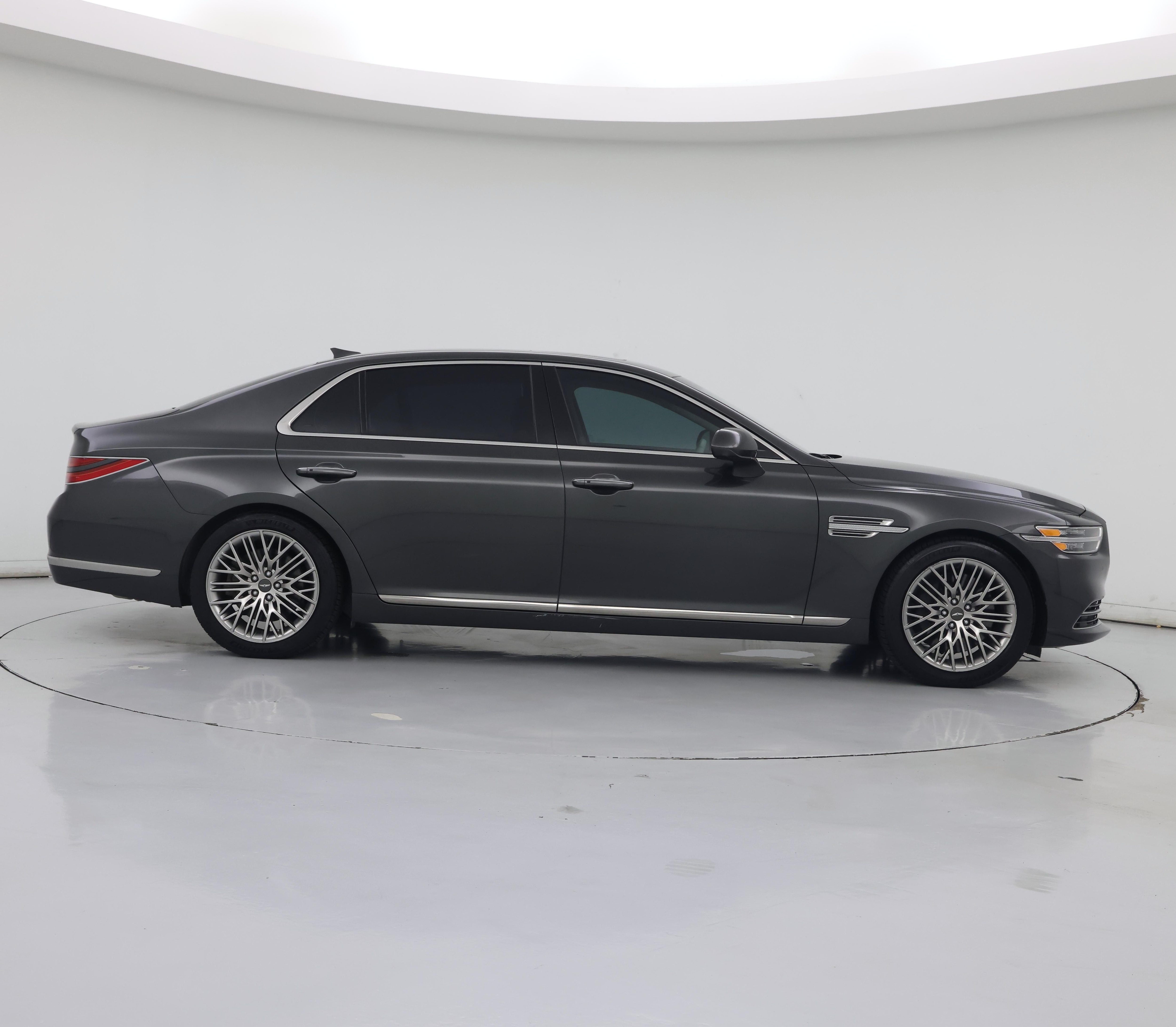 Thumbnail: 2022 Genesis G90 - 7