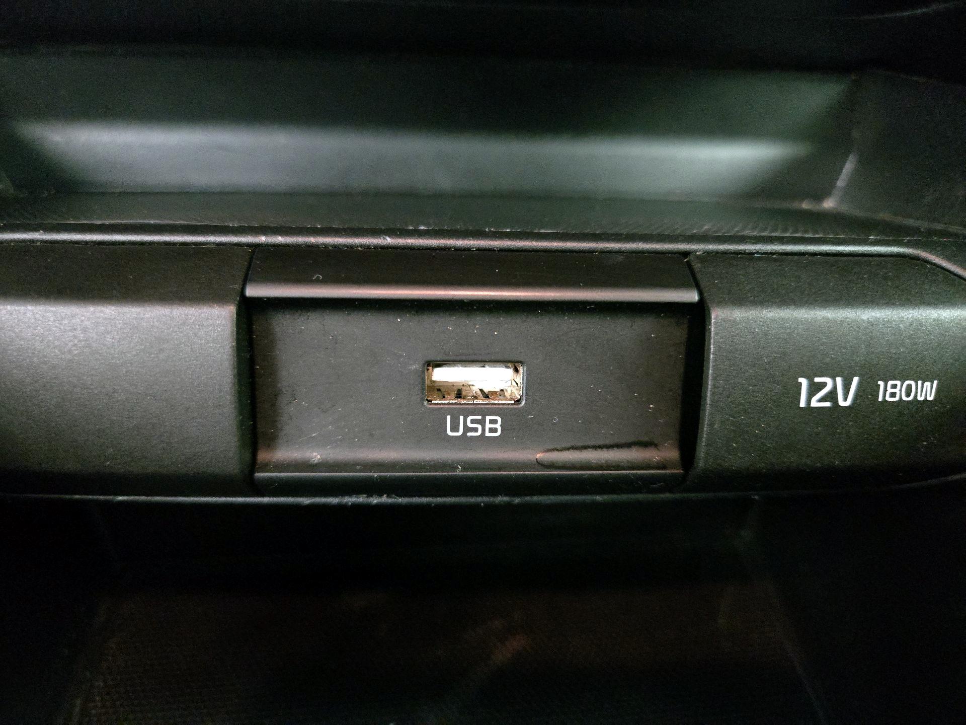 Thumbnail: 2021 Kia Rio - 18