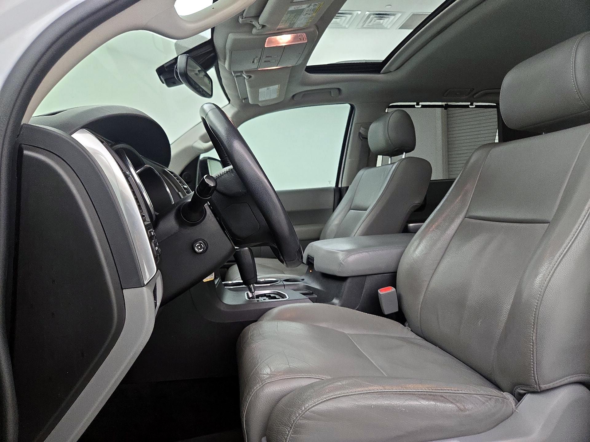 Thumbnail: 2018 Toyota Sequoia - 11