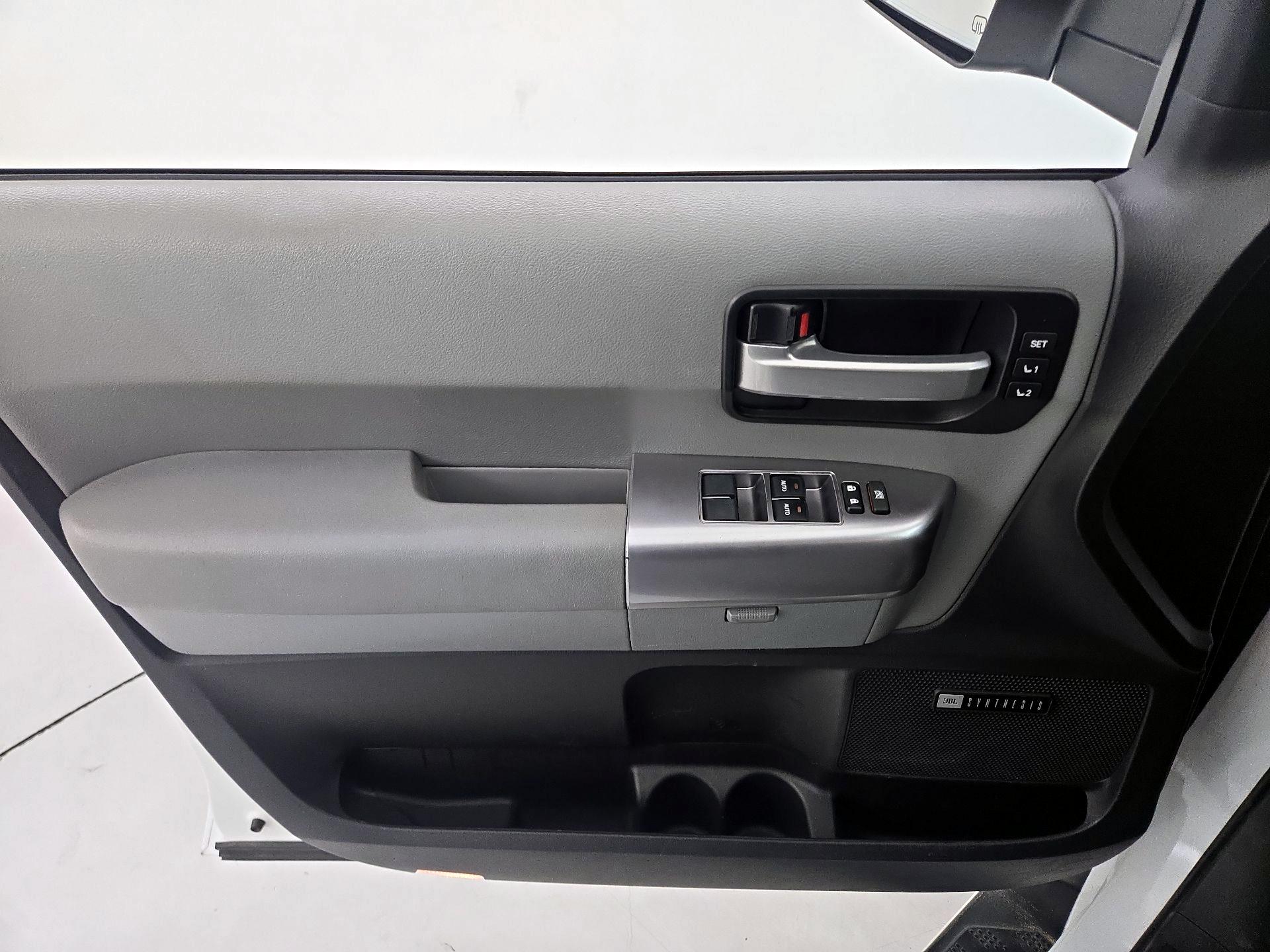 Thumbnail: 2018 Toyota Sequoia - 12