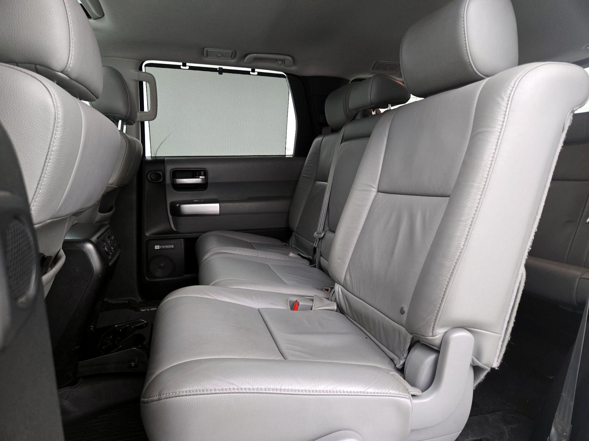 Thumbnail: 2018 Toyota Sequoia - 20