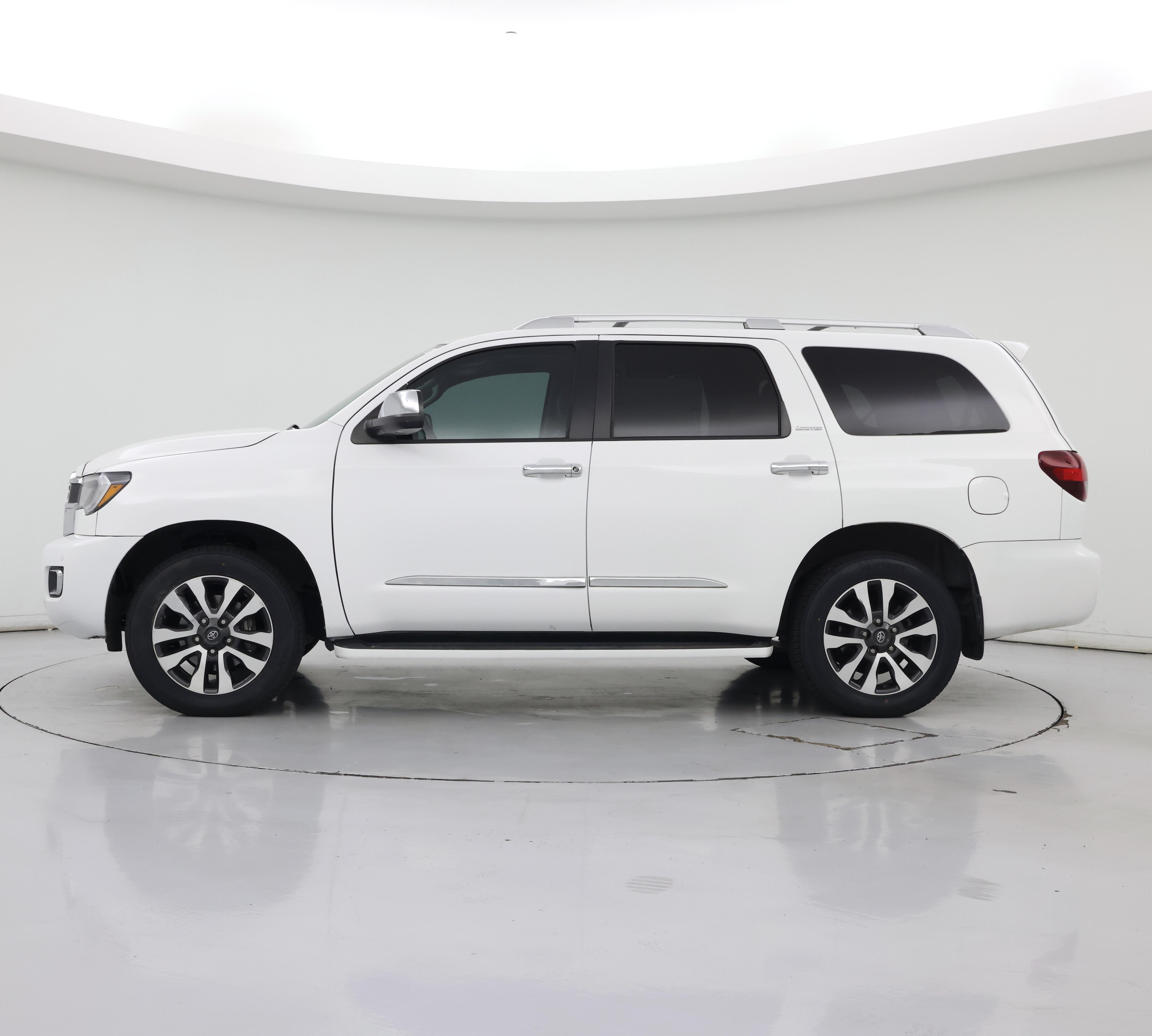 Thumbnail: 2018 Toyota Sequoia - 3