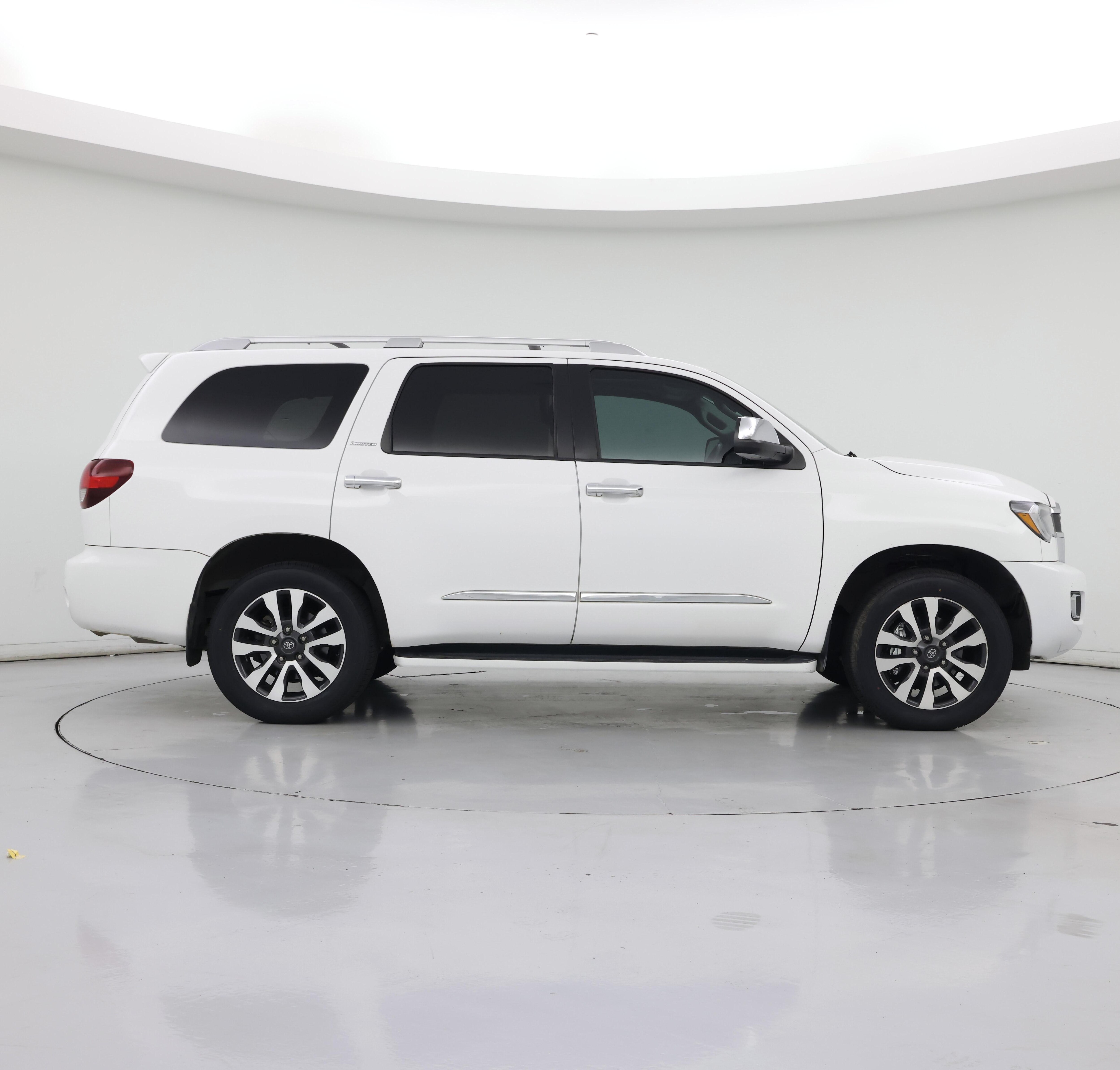 Thumbnail: 2018 Toyota Sequoia - 7