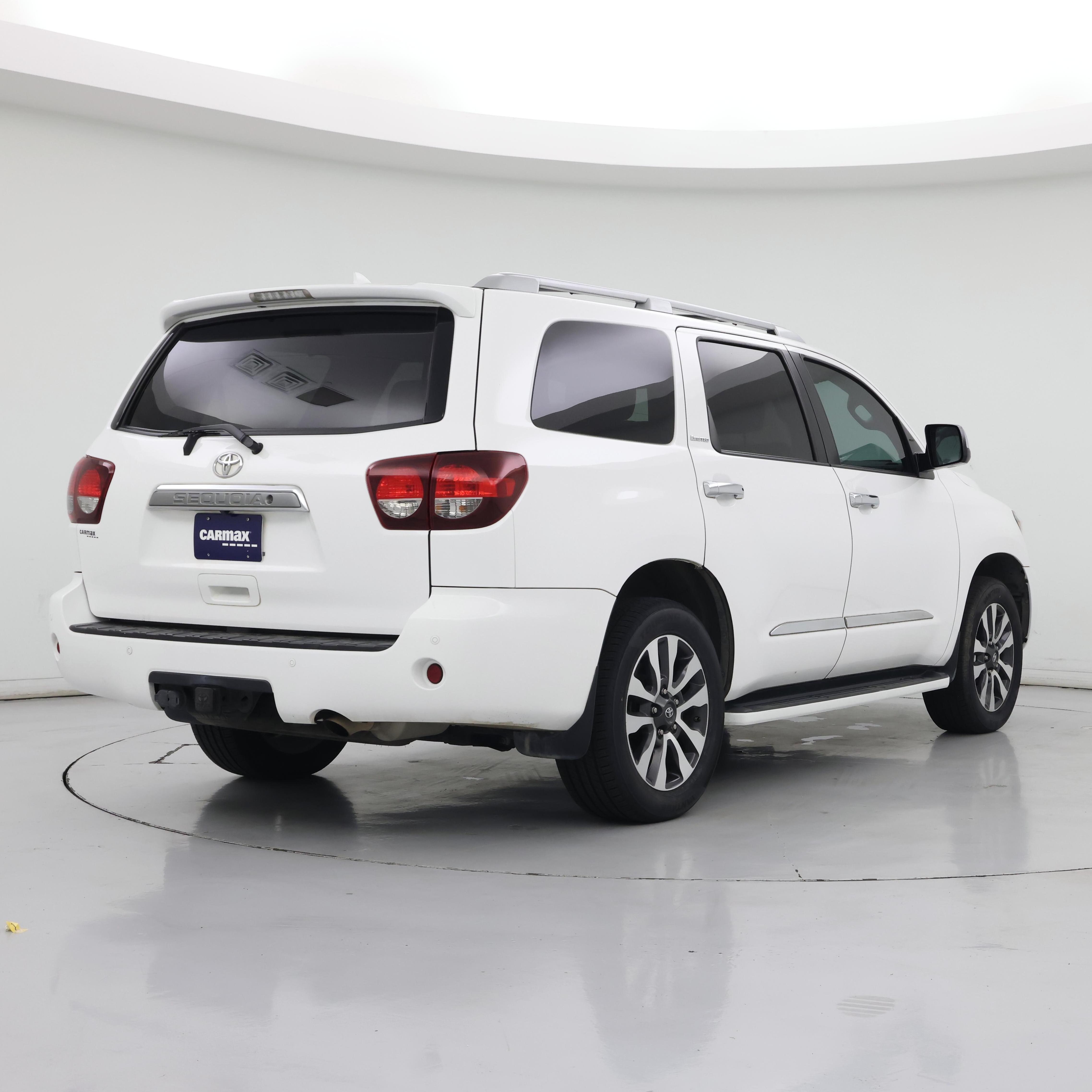 Thumbnail: 2018 Toyota Sequoia - 8