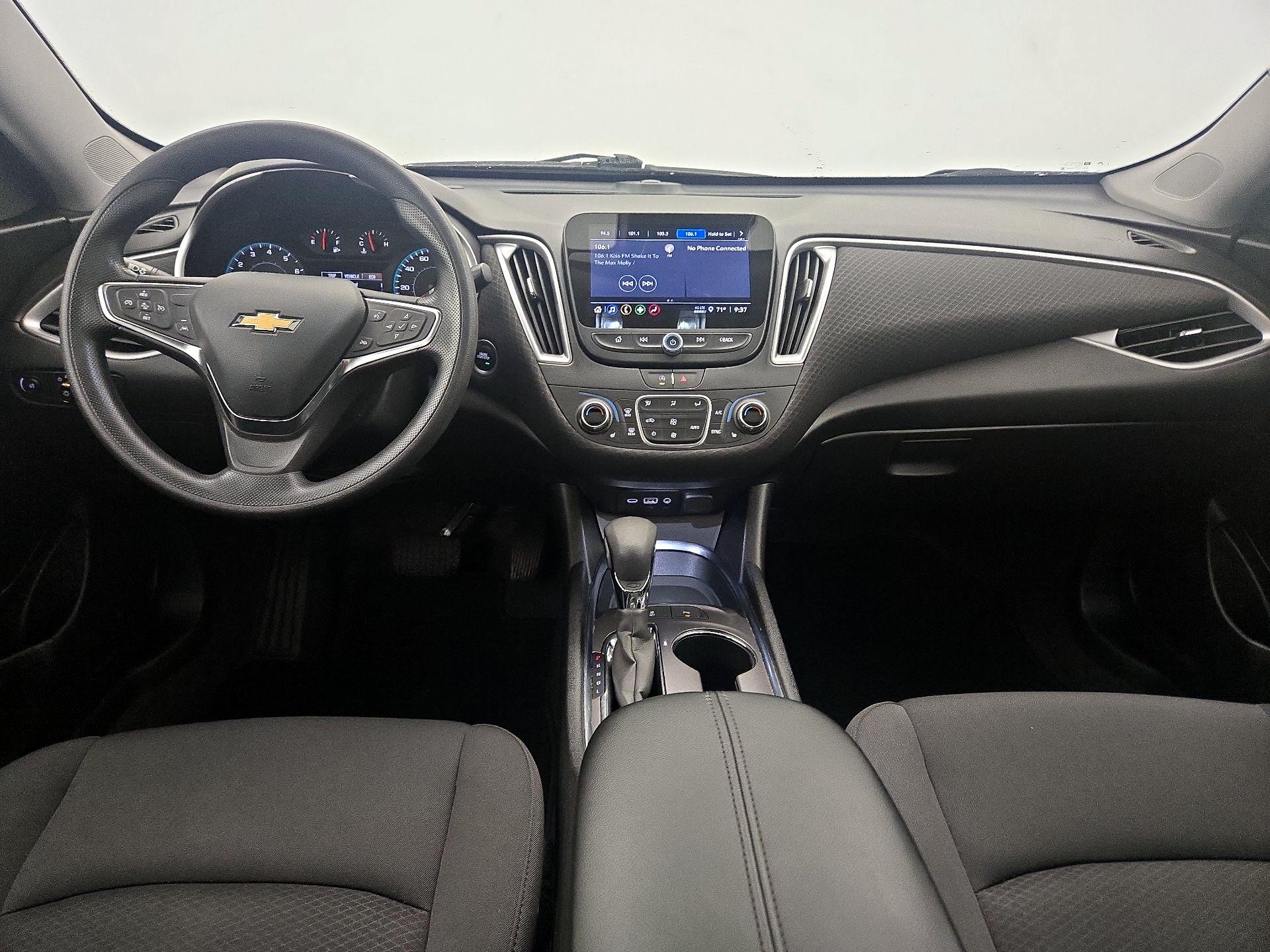 Thumbnail: 2024 Chevrolet Malibu - 9