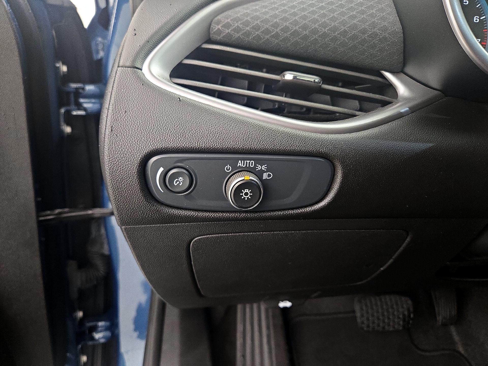 Thumbnail: 2024 Chevrolet Malibu - 13