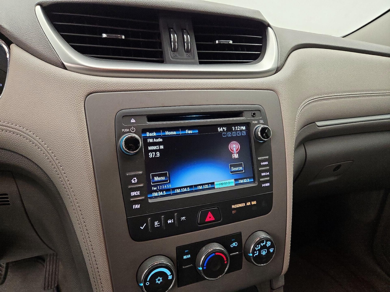 2017 Chevrolet Traverse LS - Photo 7