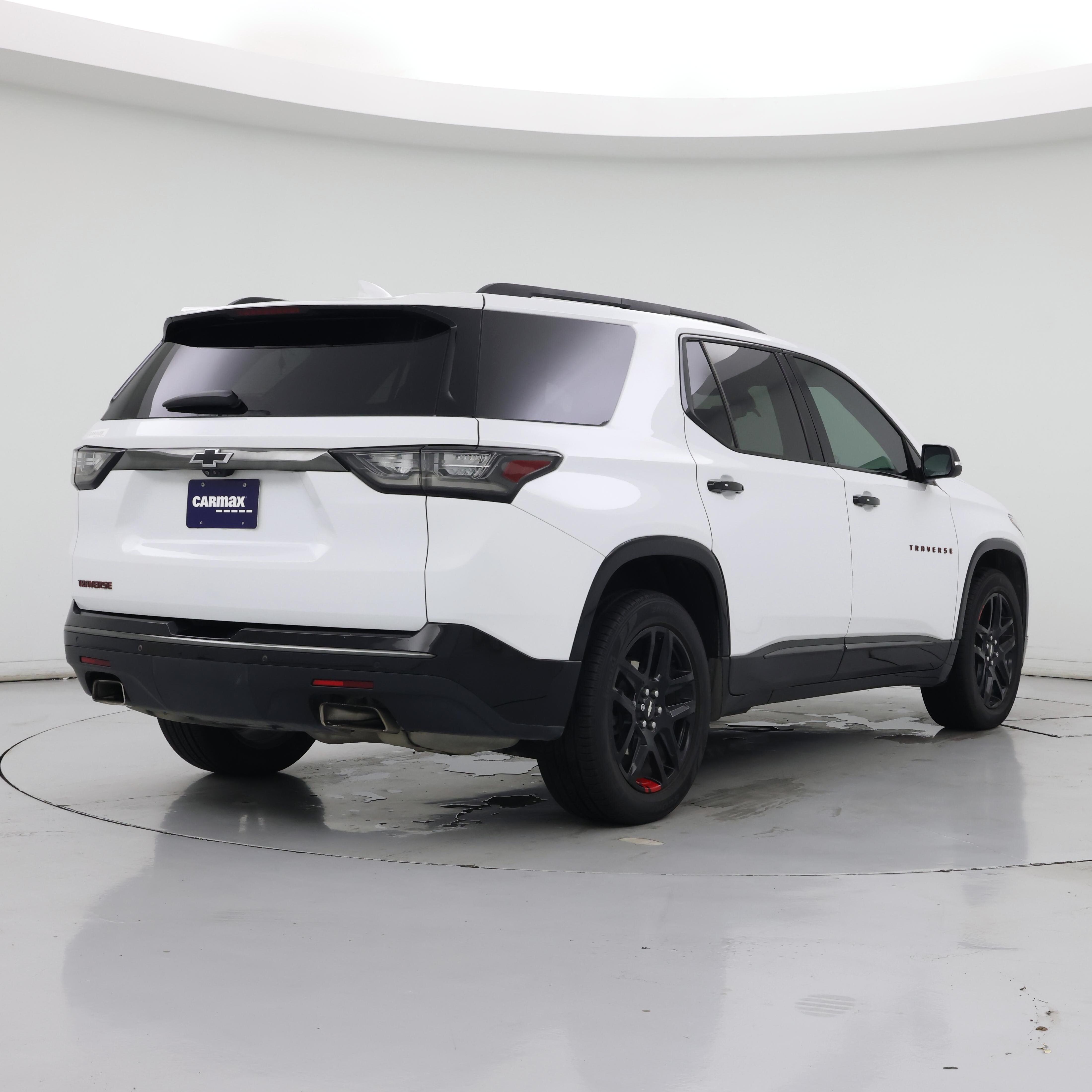 Thumbnail: 2021 Chevrolet Traverse - 8