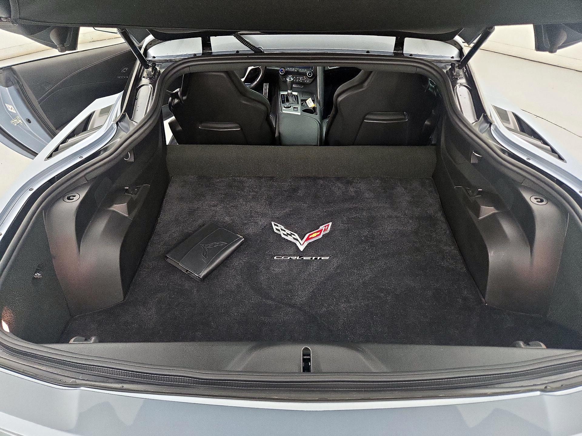 Thumbnail: 2017 Chevrolet Corvette - 19