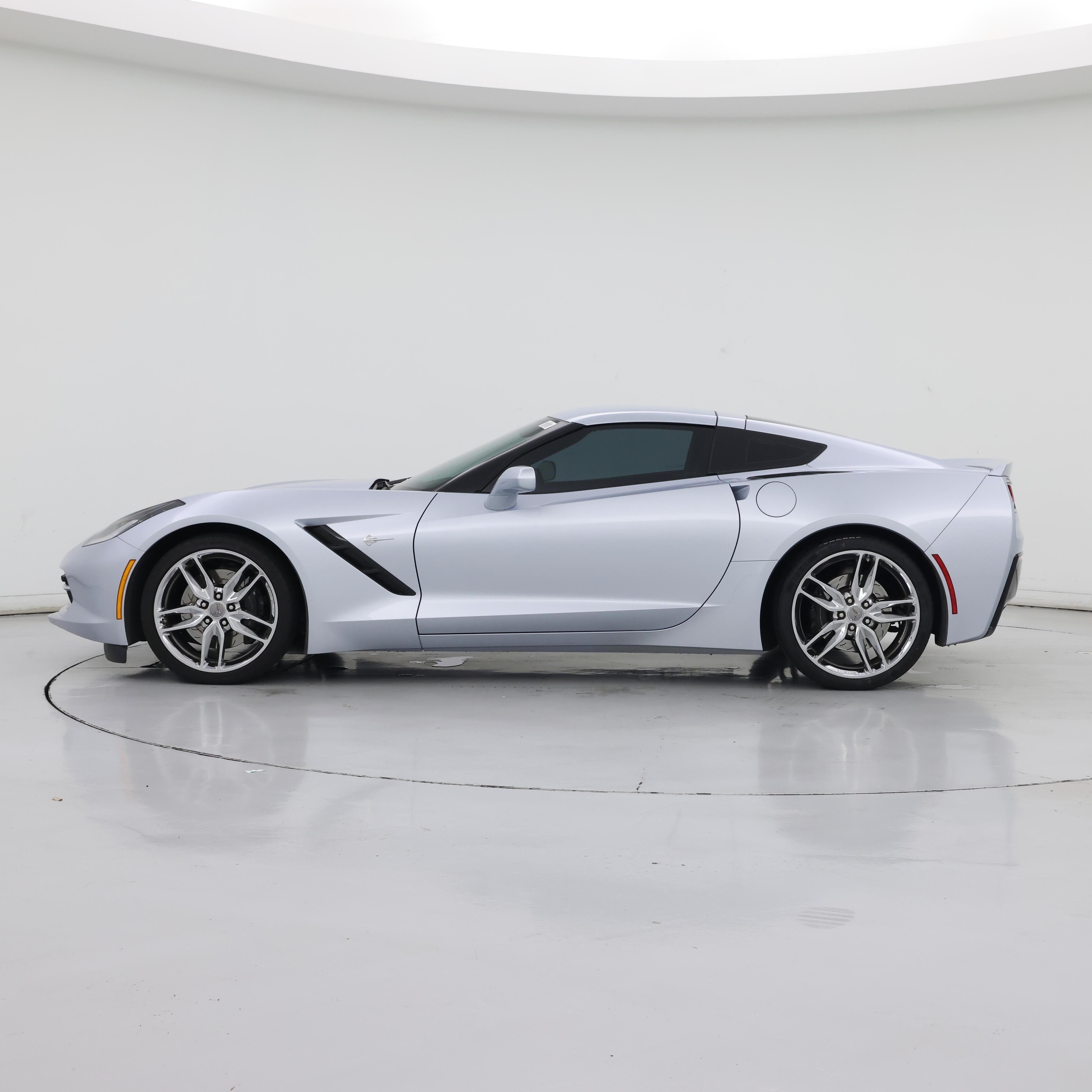 Thumbnail: 2017 Chevrolet Corvette - 3