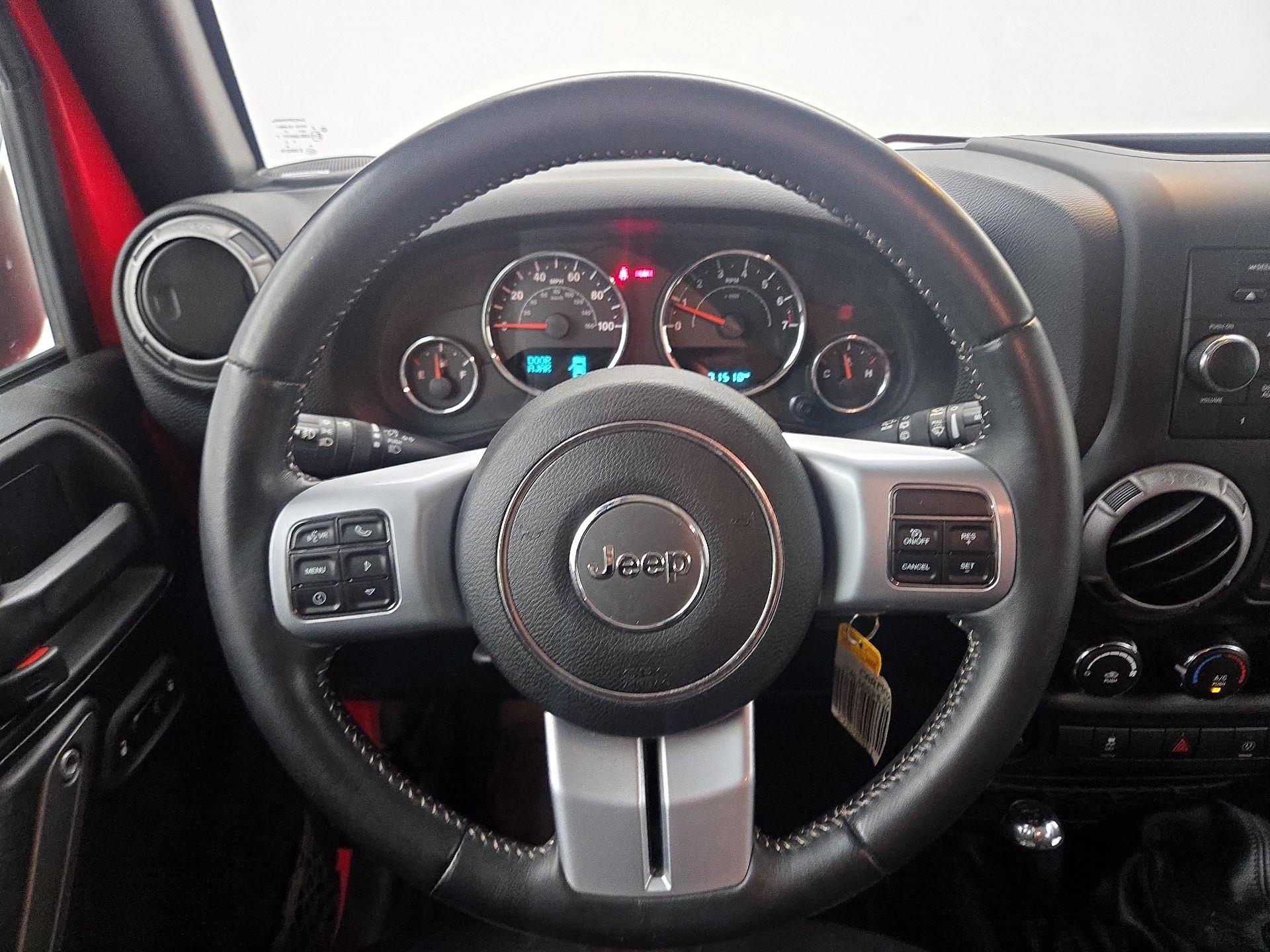 Thumbnail: 2017 Jeep Wrangler - 10