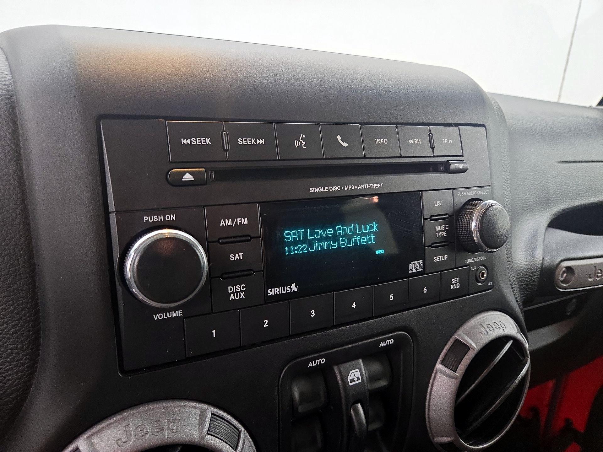 Thumbnail: 2017 Jeep Wrangler - 13