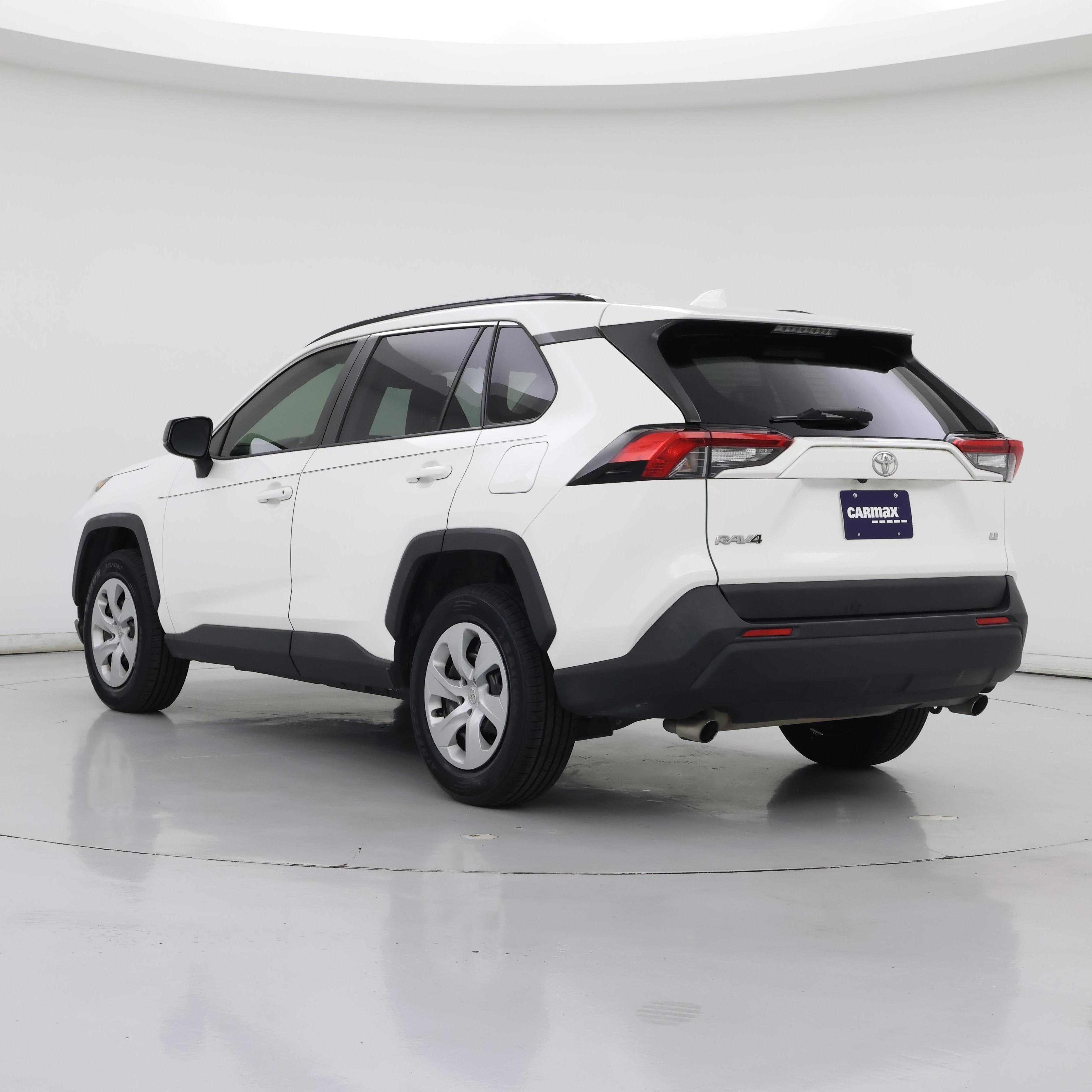 Thumbnail: 2019 Toyota RAV4 - 2