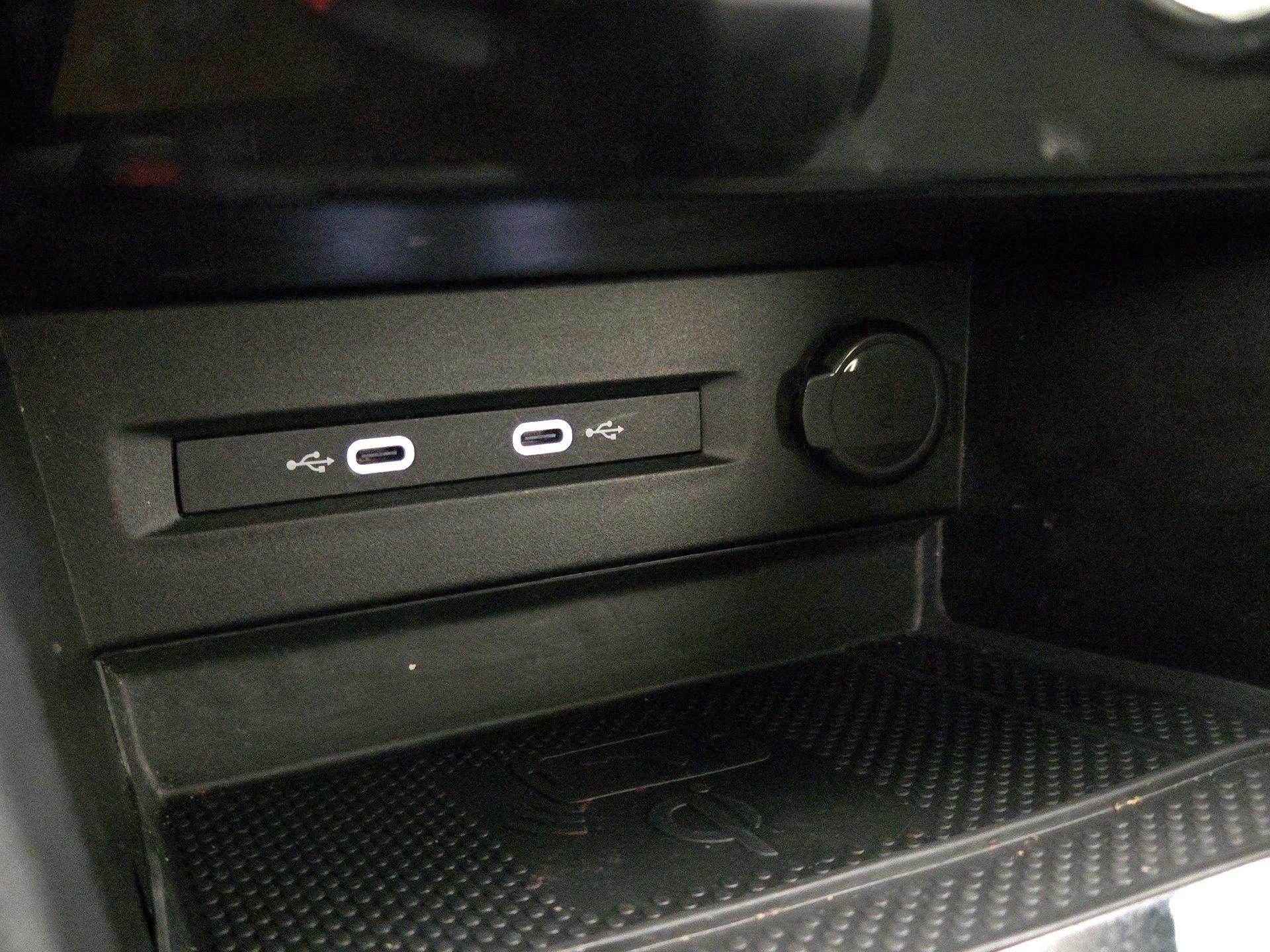 Thumbnail: 2023 Volkswagen Taos - 18