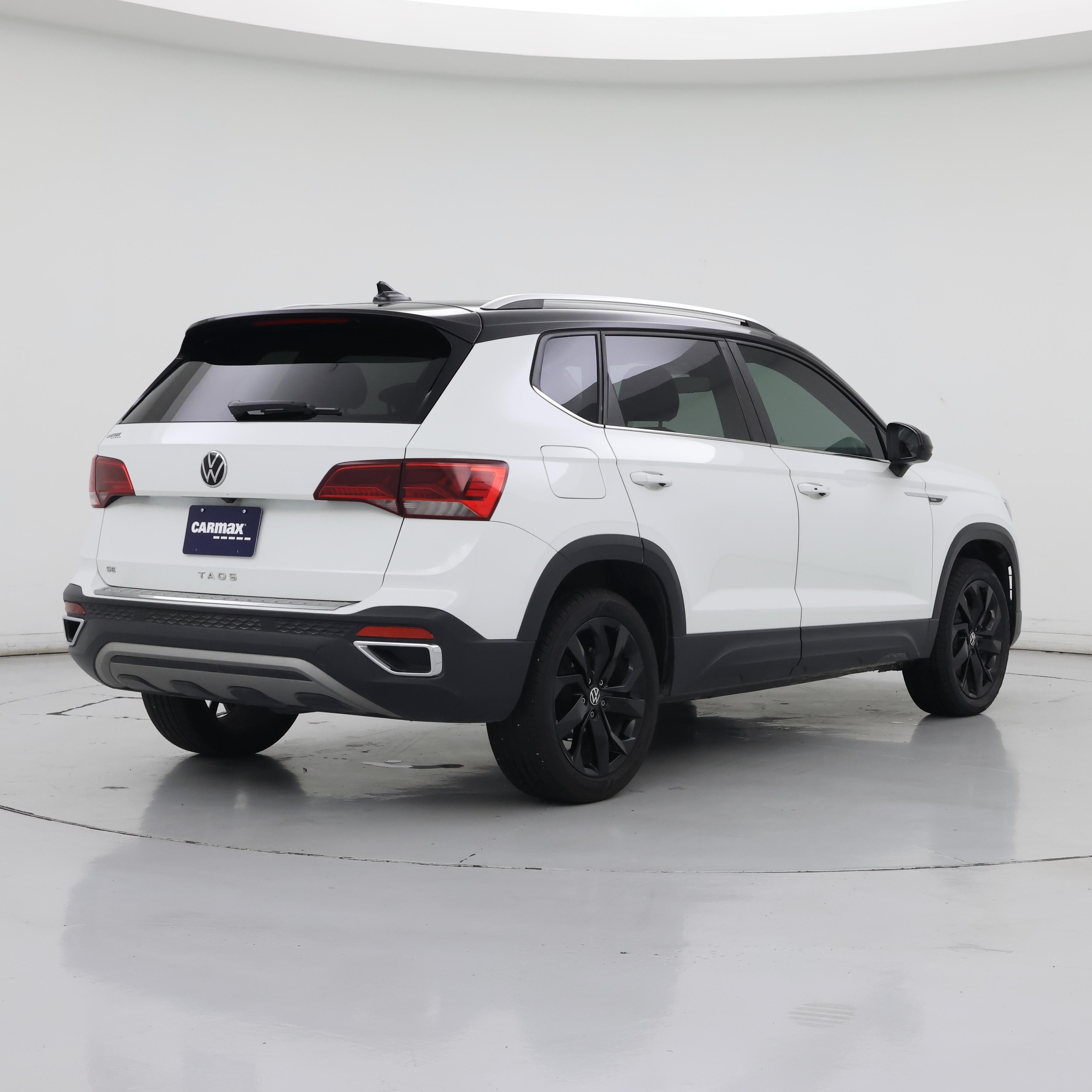 Thumbnail: 2023 Volkswagen Taos - 8